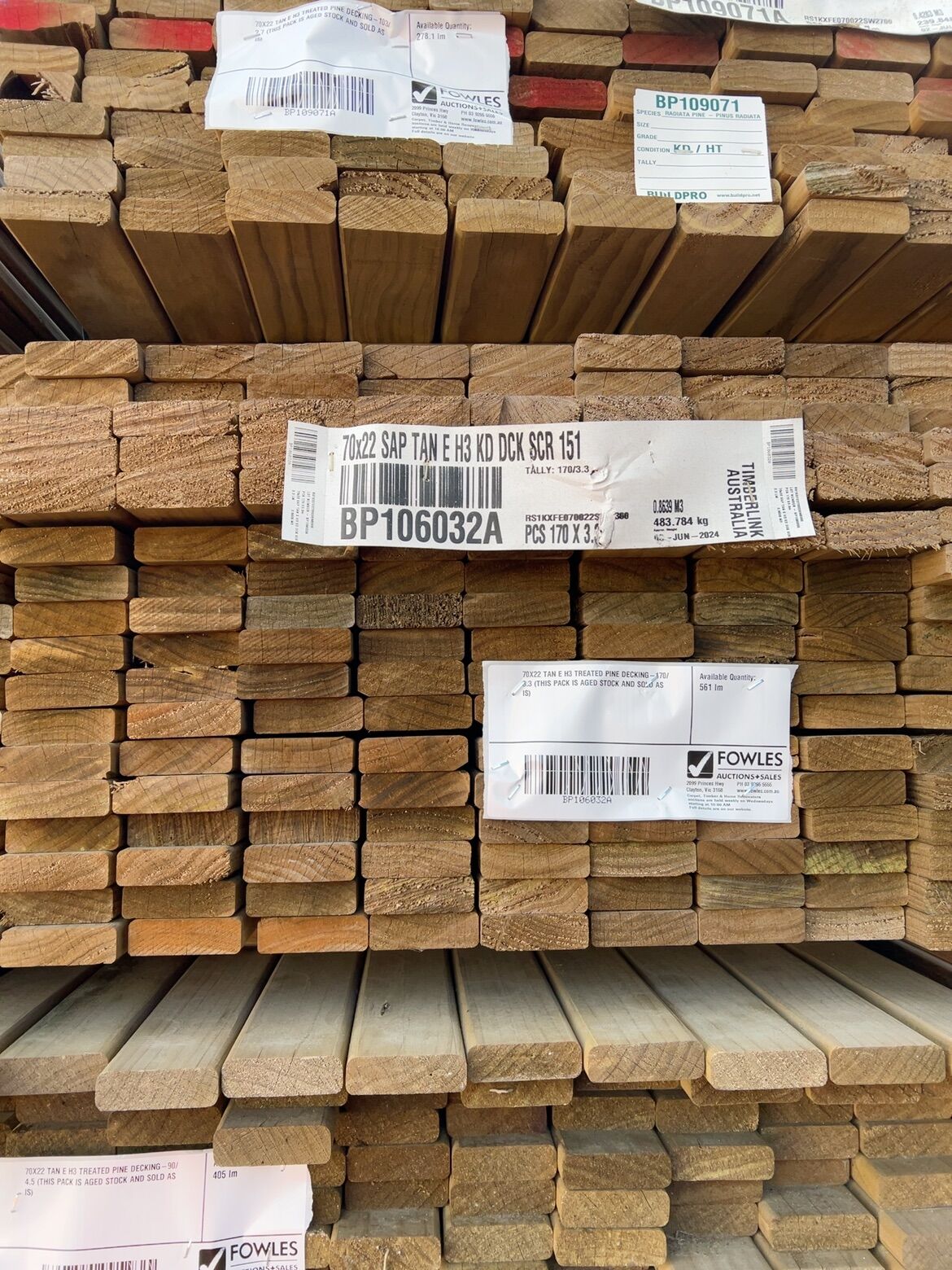 70X22 TAN E H3 TREATED PINE DECKING-170/3.3 (THIS PACK IS AGED STOCK AND SOLD AS IS) 70X22 TAN E H3 TREATED PINE DECKING-170/3.3 (THIS PACK IS AGED STOCK AND SOLD AS IS)