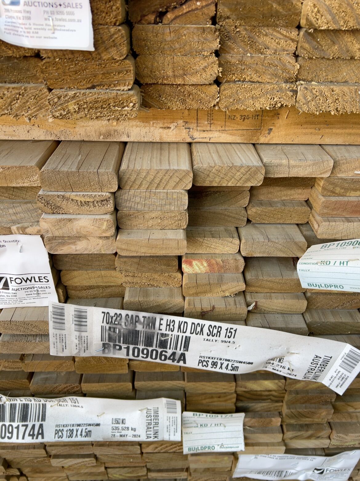 70X22 TAN E H3 TREATED PINE DECKING-99/4.5 (THIS PACK IS AGED STOCK AND SOLD AS IS) 70X22 TAN E H3 TREATED PINE DECKING-99/4.5 (THIS PACK IS AGED STOCK AND SOLD AS IS)