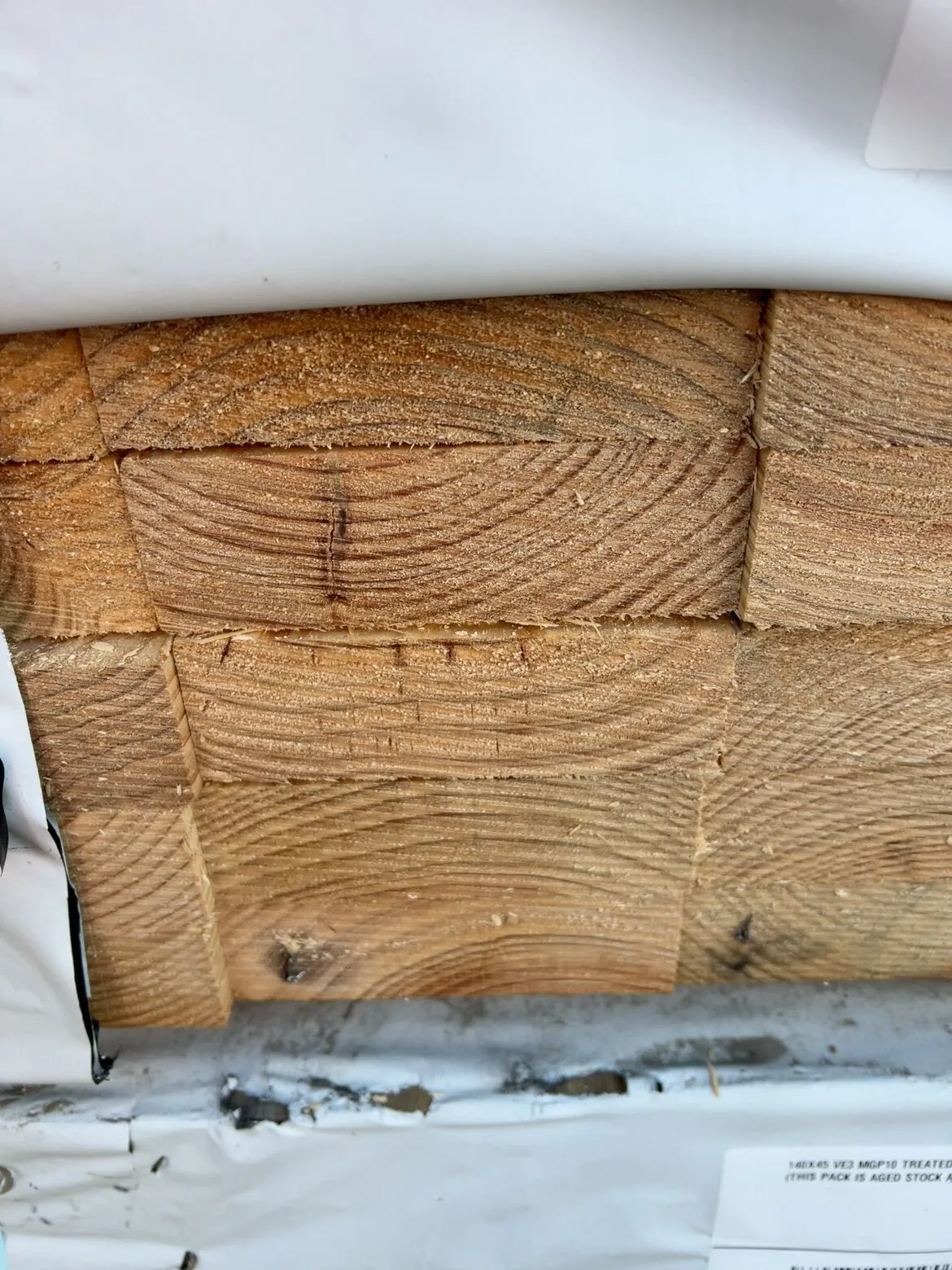 140X45 VE3 MGP10 TREATED PINE-40/1.2 (THIS PACK IS AGED STOCK AND SOLD AS IS) 140X45 VE3 MGP10 TREATED PINE-40/1.2 (THIS PACK IS AGED STOCK AND SOLD AS IS)