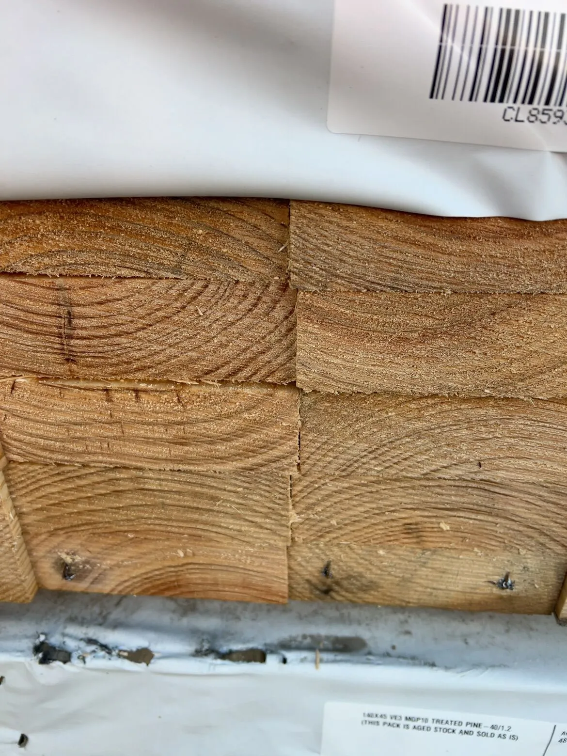 140X45 VE3 MGP10 TREATED PINE-40/1.2 (THIS PACK IS AGED STOCK AND SOLD AS IS) 140X45 VE3 MGP10 TREATED PINE-40/1.2 (THIS PACK IS AGED STOCK AND SOLD AS IS)