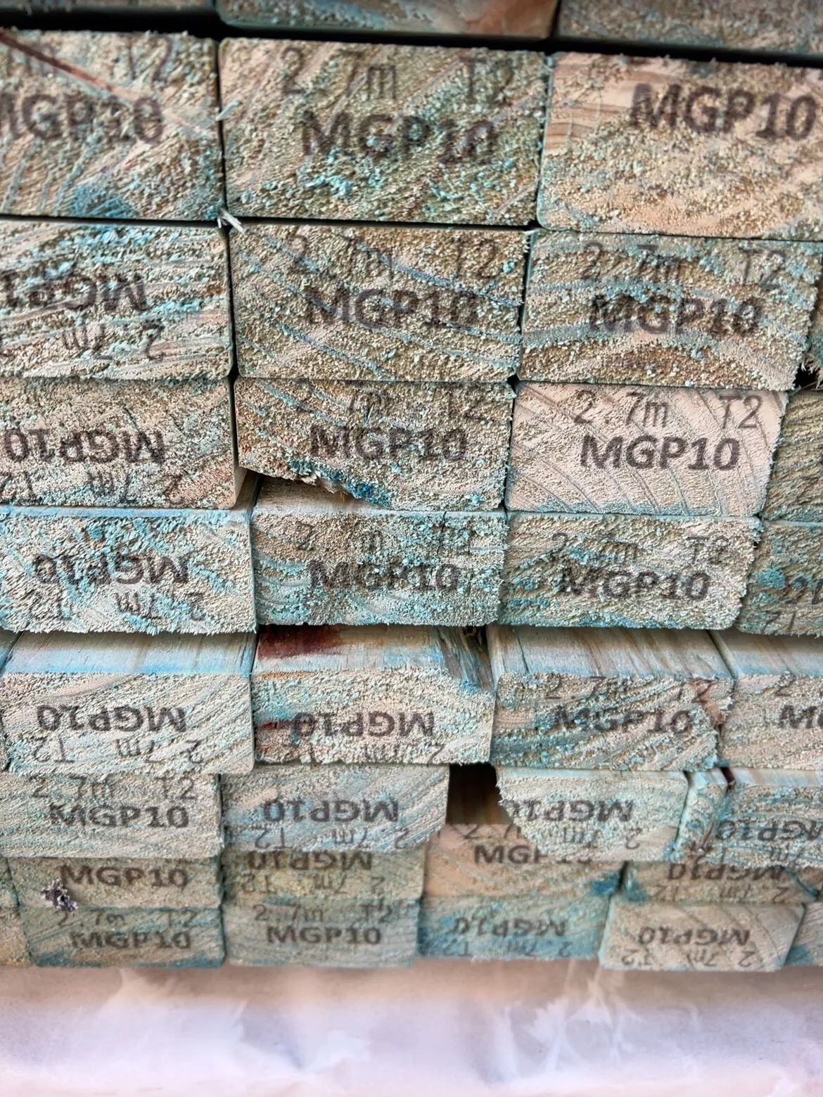 70X35 T2 BLUE MGP10 PINE-160/2.7 (THIS PACK IS AGED STOCK AND SOLD AS IS) 70X35 T2 BLUE MGP10 PINE-160/2.7 (THIS PACK IS AGED STOCK AND SOLD AS IS)