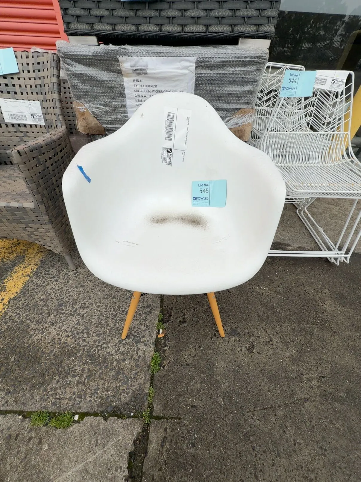 EX STAGING - WHITE ACRYLIC CHAIR, SOLD AS IS EX STAGING - WHITE ACRYLIC CHAIR, SOLD AS IS