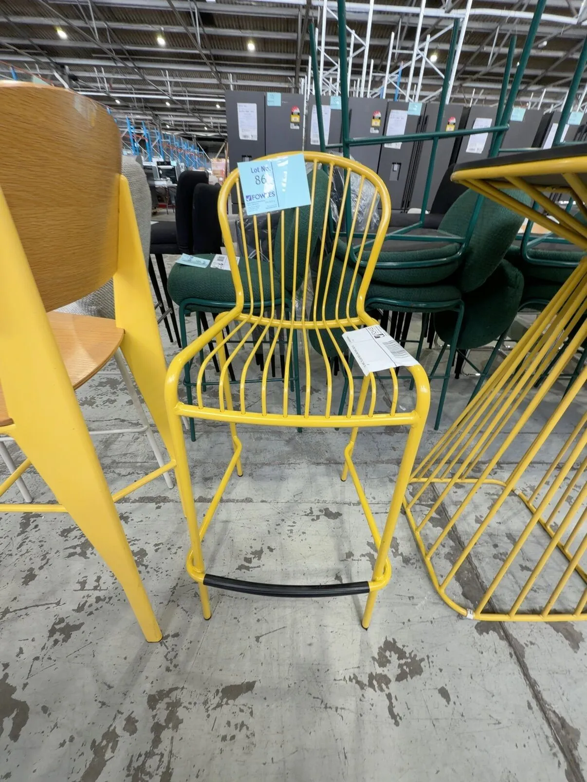 EX HIRE, YELLOW METAL BAR CHAIR, SOLD AS IS EX HIRE, YELLOW METAL BAR CHAIR, SOLD AS IS
