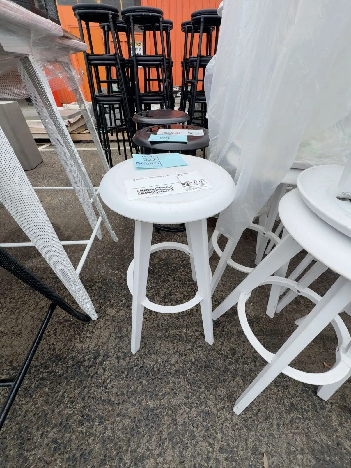 EX HIRE WHITE ACRYLIC BAR STOOL SOLD AS IS EX HIRE WHITE ACRYLIC BAR STOOL SOLD AS IS