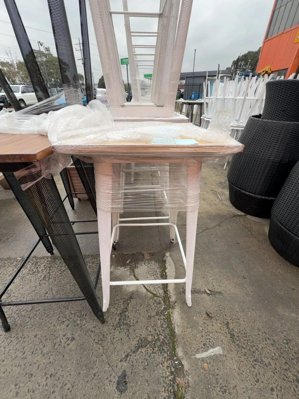 EX HIRE WHITE SQUARE BAR TABLE WITH TIMBER TOP, SOLD AS IS EX HIRE WHITE SQUARE BAR TABLE WITH TIMBER TOP, SOLD AS IS