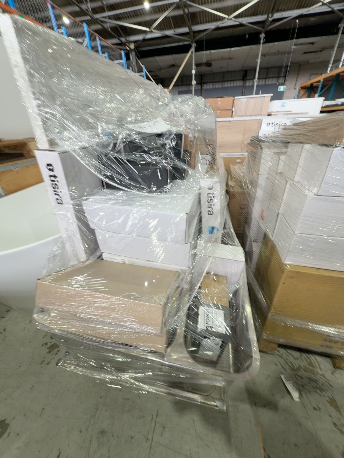 PALLET OF DESIGNER TAPWARE AND ACCESSORIES, CAROMA, PHOENIX, ALDER, FRANKE ETC SOLD AS IS **PALLET 1** PALLET OF DESIGNER TAPWARE AND ACCESSORIES, CAROMA, PHOENIX, ALDER, FRANKE ETC SOLD AS IS **PALLET 1**