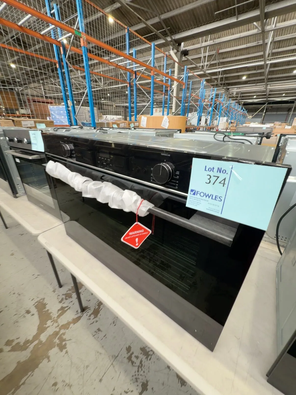 EX DISPLAY TECHNIKA T09010ASTB, 900MM ELECTRIC OVEN WITH 10 FUNCTIONS WITH AIR FRY, WITH 3 MONTH WARRANTY EX DISPLAY TECHNIKA T09010ASTB, 900MM ELECTRIC OVEN WITH 10 FUNCTIONS WITH AIR FRY, WITH 3 MONTH WARRANTY