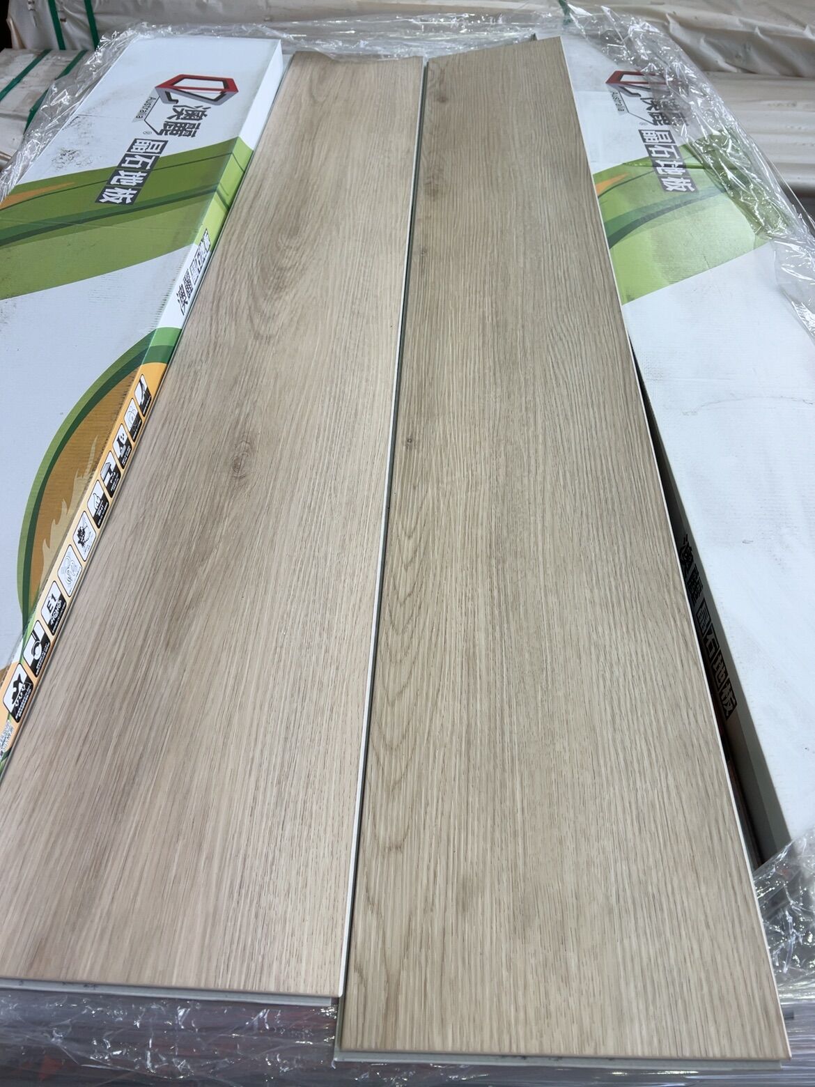 1524X228X6/8MM OZ HYBRID FLOORING- COLOUR LS603 (54 BOXES OF 1.7419M2) 1524X228X6/8MM OZ HYBRID FLOORING- COLOUR LS603 (54 BOXES OF 1.7419M2)