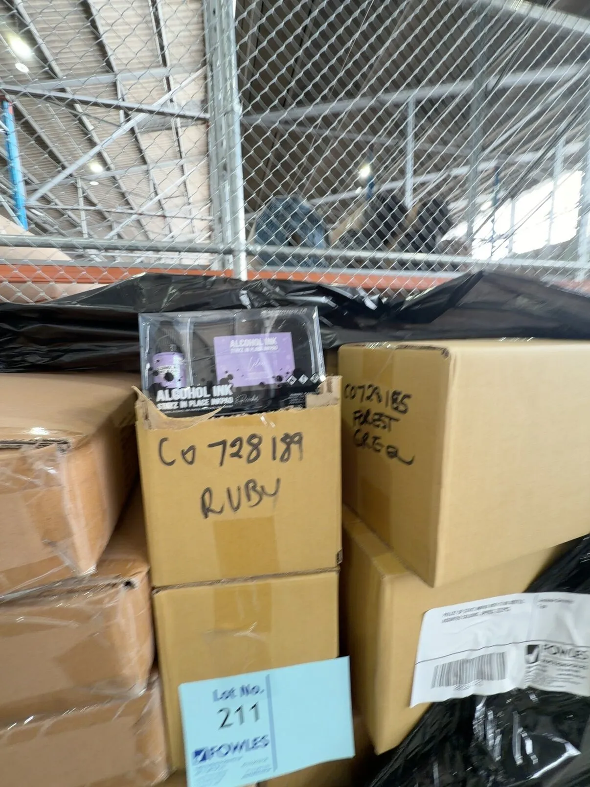 PALLET OF STAYZ INKPAD WITH 12 ML BOTTLE, ASSORTED COLOURS, APPROX 2622PCS PALLET OF STAYZ INKPAD WITH 12 ML BOTTLE, ASSORTED COLOURS, APPROX 2622PCS