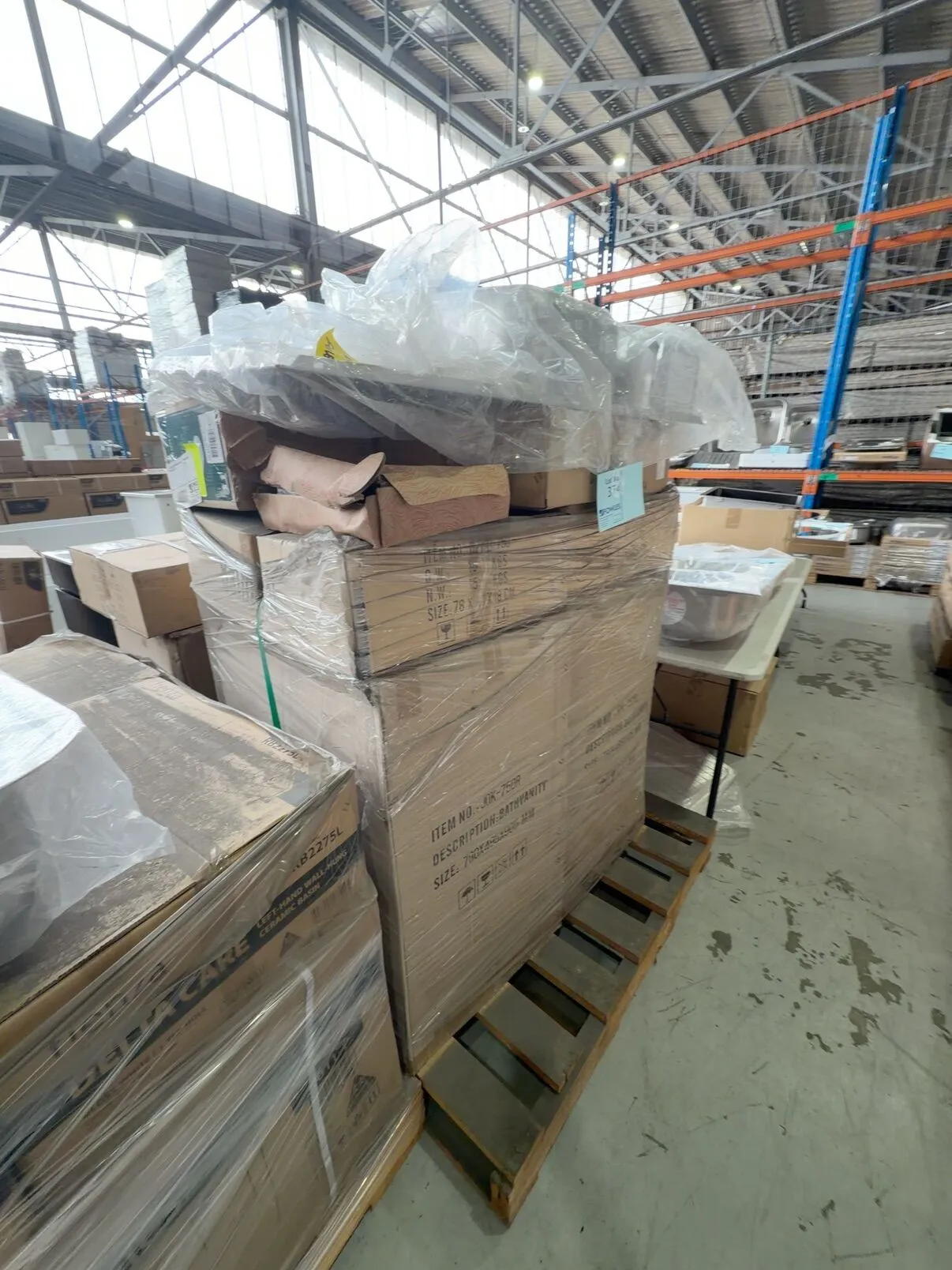 PALLET WITH 2 X 750MM VANITIES, ASSORTED BATHWARE, SOLD AS IS PALLET WITH 2 X 750MM VANITIES, ASSORTED BATHWARE, SOLD AS IS