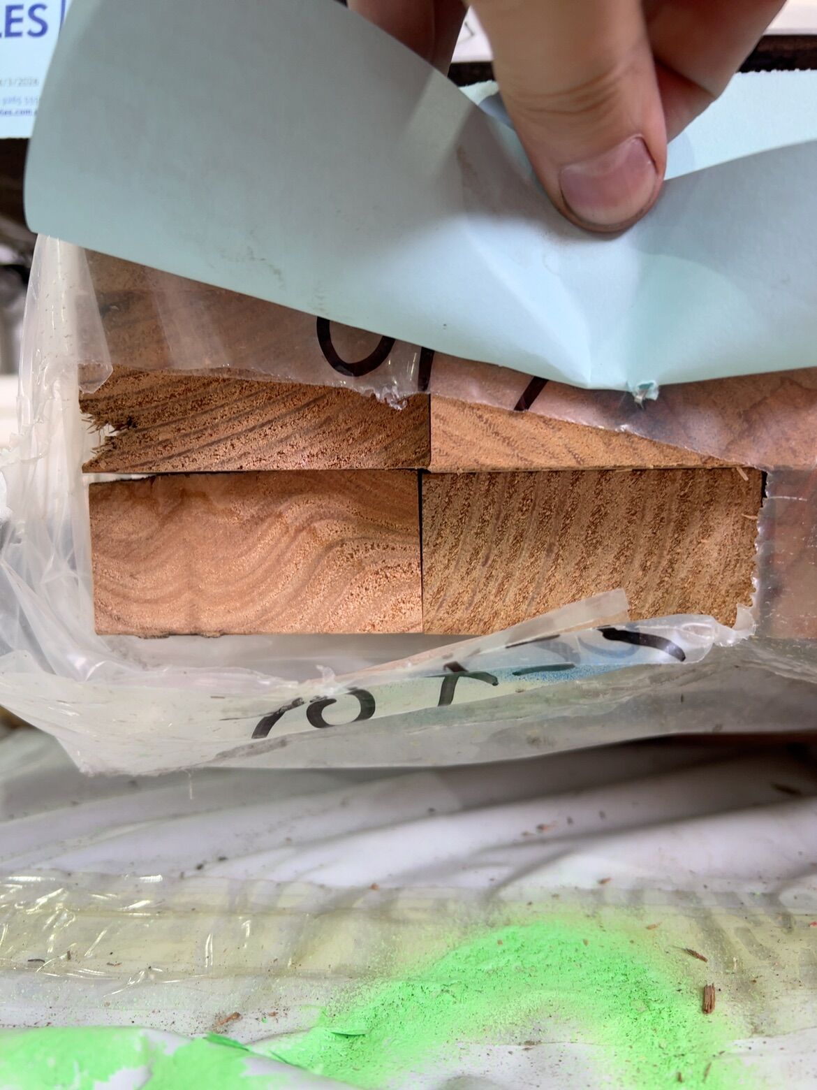 70X35 AUS OAK DAR UTE KD HARDWOOD 70X35 AUS OAK DAR UTE KD HARDWOOD