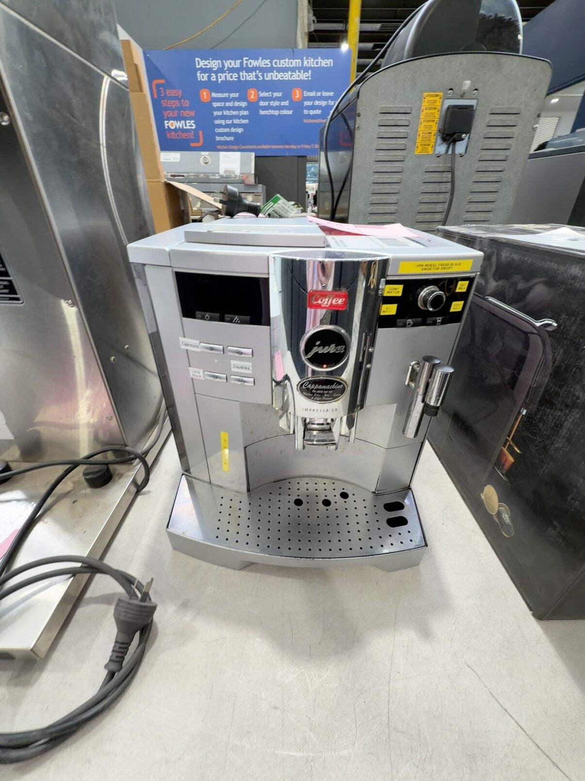 USED COFFEE MACHINE, JURA IMPRESSA 59, SOLD AS IS NO WARRANTY USED COFFEE MACHINE, JURA IMPRESSA 59, SOLD AS IS NO WARRANTY