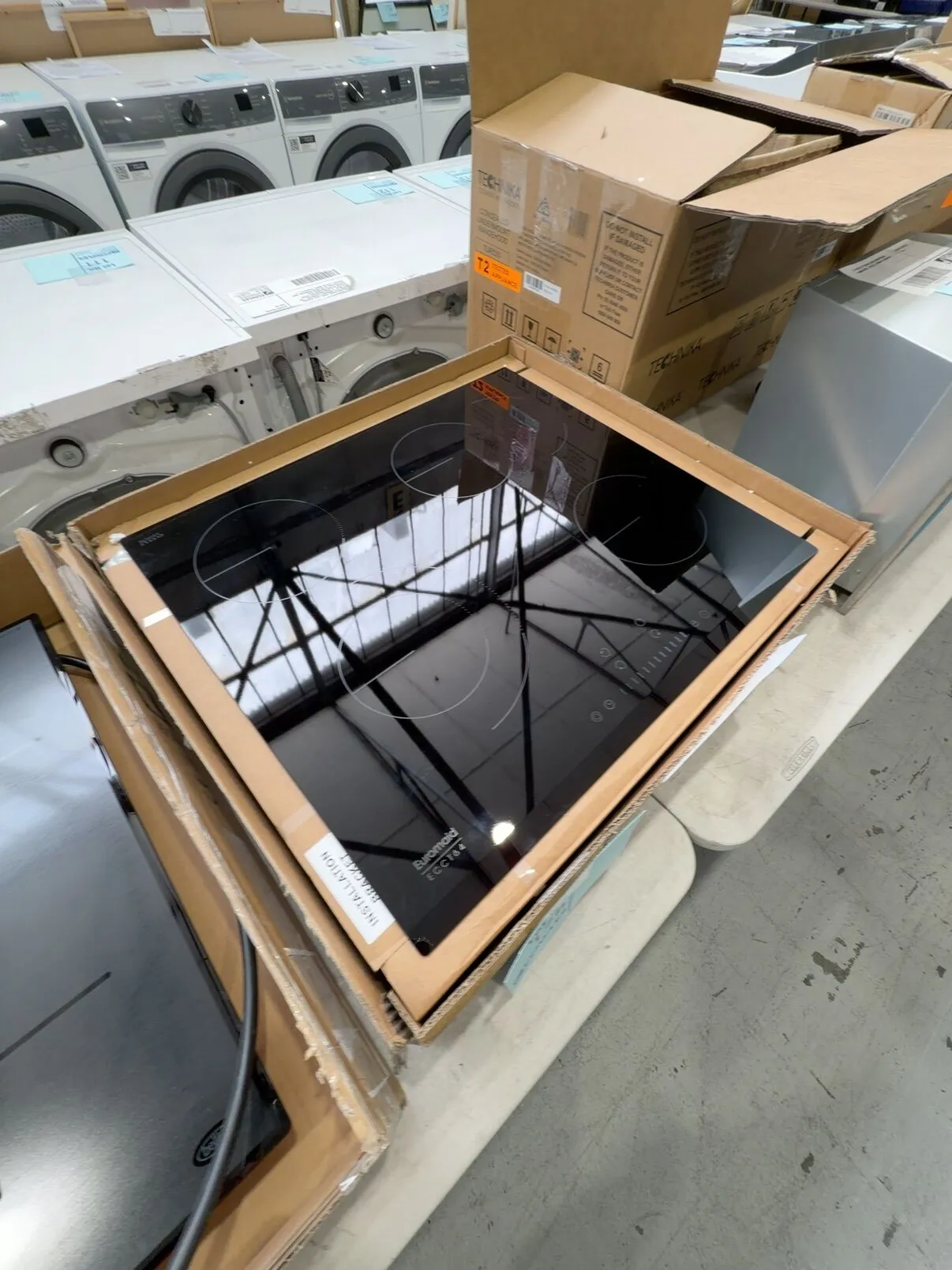 EX DISPLAY EUROMAID 600MM CERAMIC COOKTOP, ECCT64, RRP$394 3 MONTH WARRANTY EX DISPLAY EUROMAID 600MM CERAMIC COOKTOP, ECCT64, RRP$394 3 MONTH WARRANTY