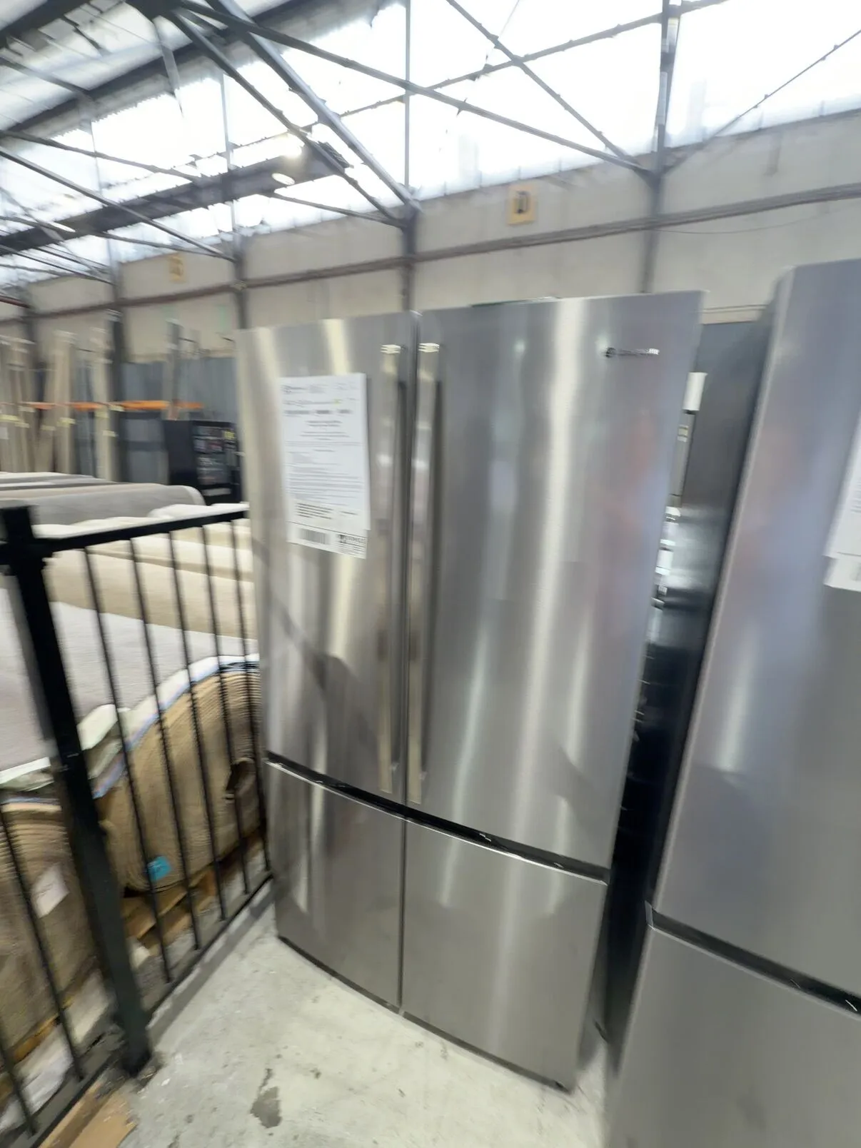 WESTINGHOUSE WQE6000SB S/STEEL FRENCH DOOR FRIDGE WITH DOULE DOOR FREEZER, 896MM WIDE TO FIT 900MM CAVITY, FINGERPRINT RESISTANT, LARGE INTERIOR, 12 MONTH WARRANTY WESTINGHOUSE WQE6000SB S/STEEL FRENCH DOOR FRIDGE WITH DOULE DOOR FREEZER, 896MM WIDE TO FIT 900MM CAVITY, FINGERPRINT RESISTANT, LARGE INTERIOR, 12 MONTH WARRANTY