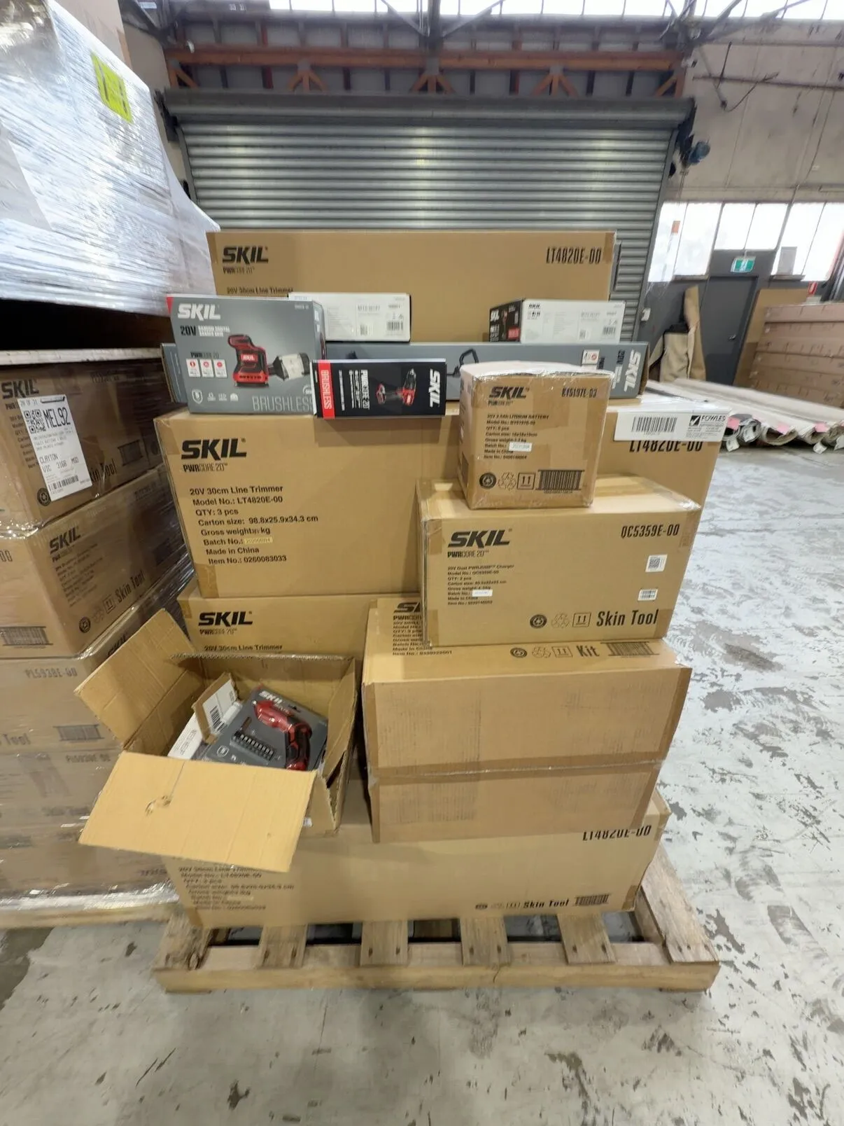 LARGE PALLET OF ASSORTED SKIL POWER TOOLS (SKIN ONLY), ALSO INCLUDED ON THE PALLET ARE SKIL POWER TOOL KITS THAT INCLUDE BATTERIES & CHARGERS, SOLD AS IS LARGE PALLET OF ASSORTED SKIL POWER TOOLS (SKIN ONLY), ALSO INCLUDED ON THE PALLET ARE SKIL POWER TOOL KITS THAT INCLUDE BATTERIES & CHARGERS, SOLD AS IS