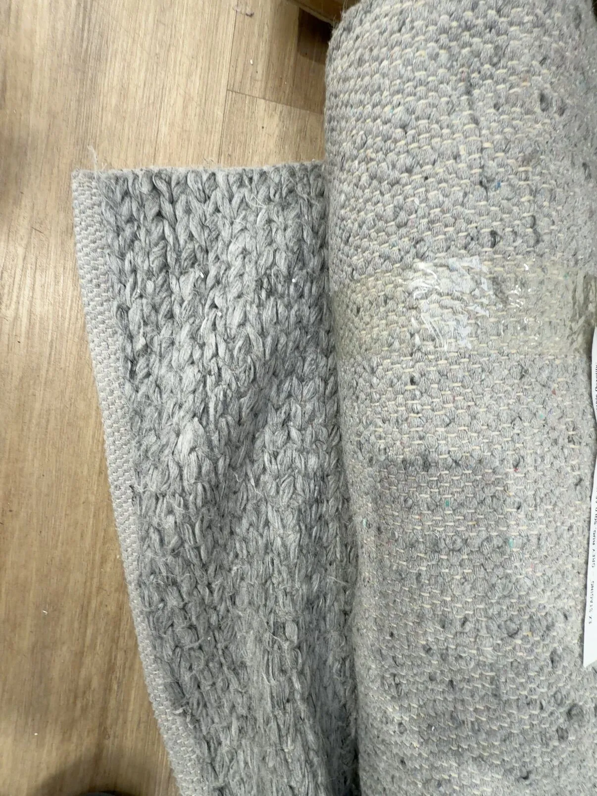 EX STAGING - GREY RUG, SOLD AS IS EX STAGING - GREY RUG, SOLD AS IS
