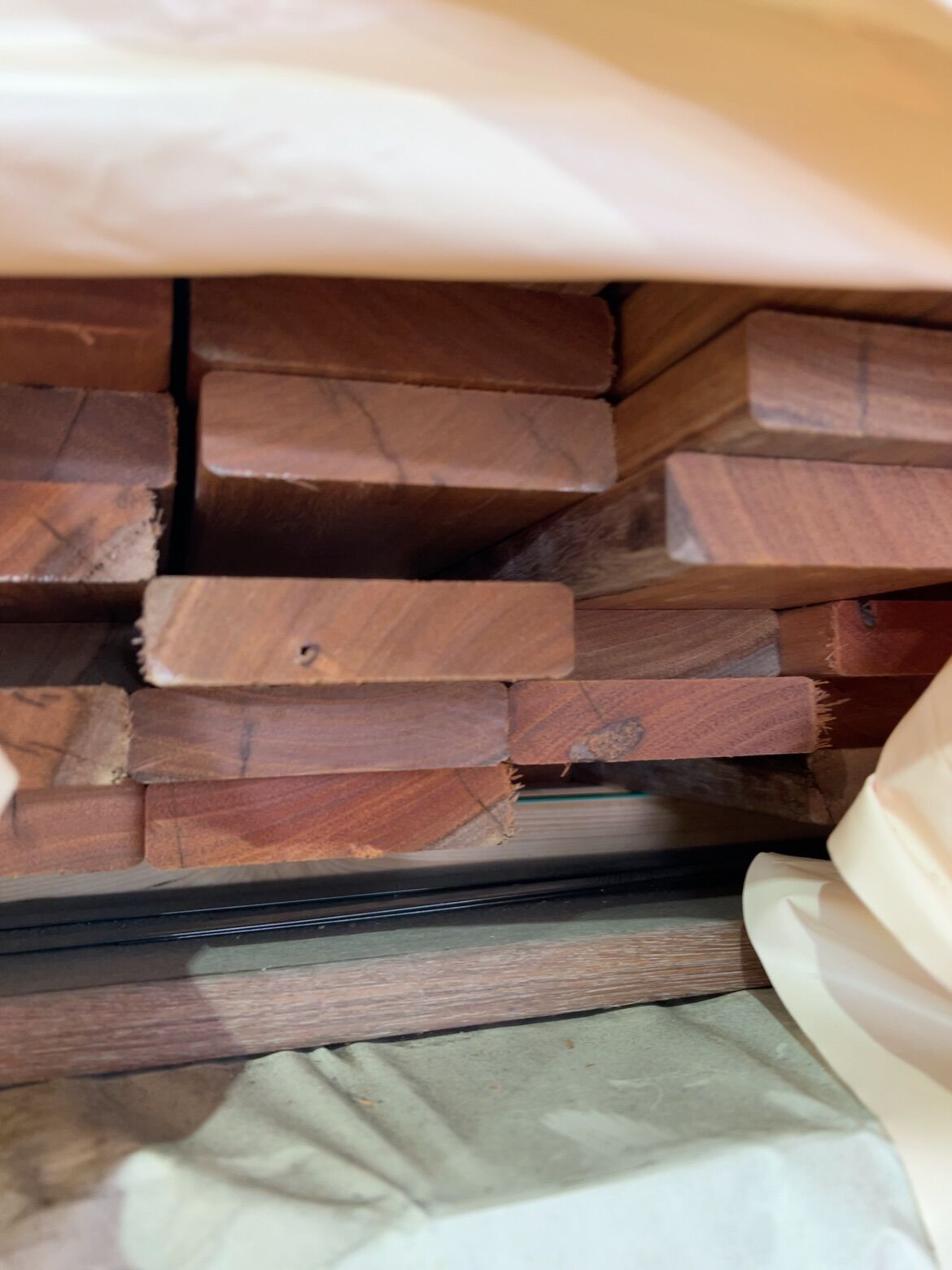 86X19 SPOTTED GUM FEATURE GRADE DECKING- (PACK CONSISTS OF RANDOM SHORT LENGTHS) 86X19 SPOTTED GUM FEATURE GRADE DECKING- (PACK CONSISTS OF RANDOM SHORT LENGTHS)