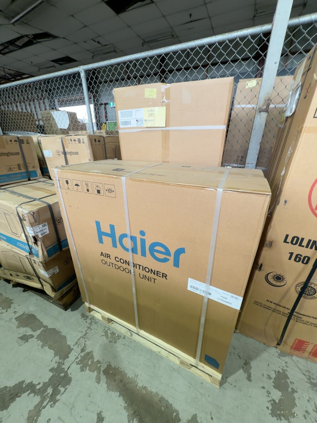NEW HAIER DUCTED REVERSE CYCLE COMPACT AIR CONDITIONER SYSTEM, 12.5KW COOLING & 14KW HEATING, SINGLE PHASE, MADE UP OF OUTDOOR & INDOOR UNIT (DOES NOT INCLUDE DUCTING AND VENTS) 12 MONTH WARRANTY AD125S2SH5FA & 1U125SN5FA **CONTROL UNIT TO BE PURCHASED SEPARATELY** NEW HAIER DUCTED REVERSE CYCLE COMPACT AIR CONDITIONER SYSTEM, 12.5KW COOLING & 14KW HEATING, SINGLE PHASE, MADE UP OF OUTDOOR & INDOOR UNIT (DOES NOT INCLUDE DUCTING AND VENTS) 12 MONTH WARRANTY AD125S2SH5FA & 1U125SN5FA **CONTROL UNIT TO BE PURCHASED SEPARATELY**
