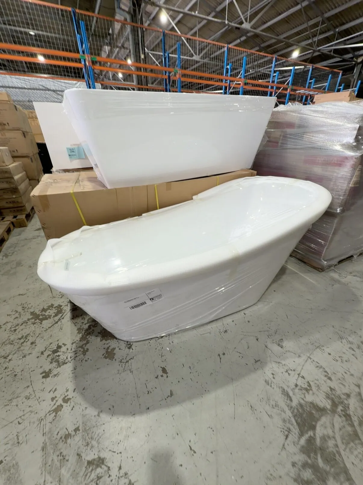 NEW 1800MM SLIPPER ACRYLIC FREESTANDING BATH, TS004-1800 NEW 1800MM SLIPPER ACRYLIC FREESTANDING BATH, TS004-1800