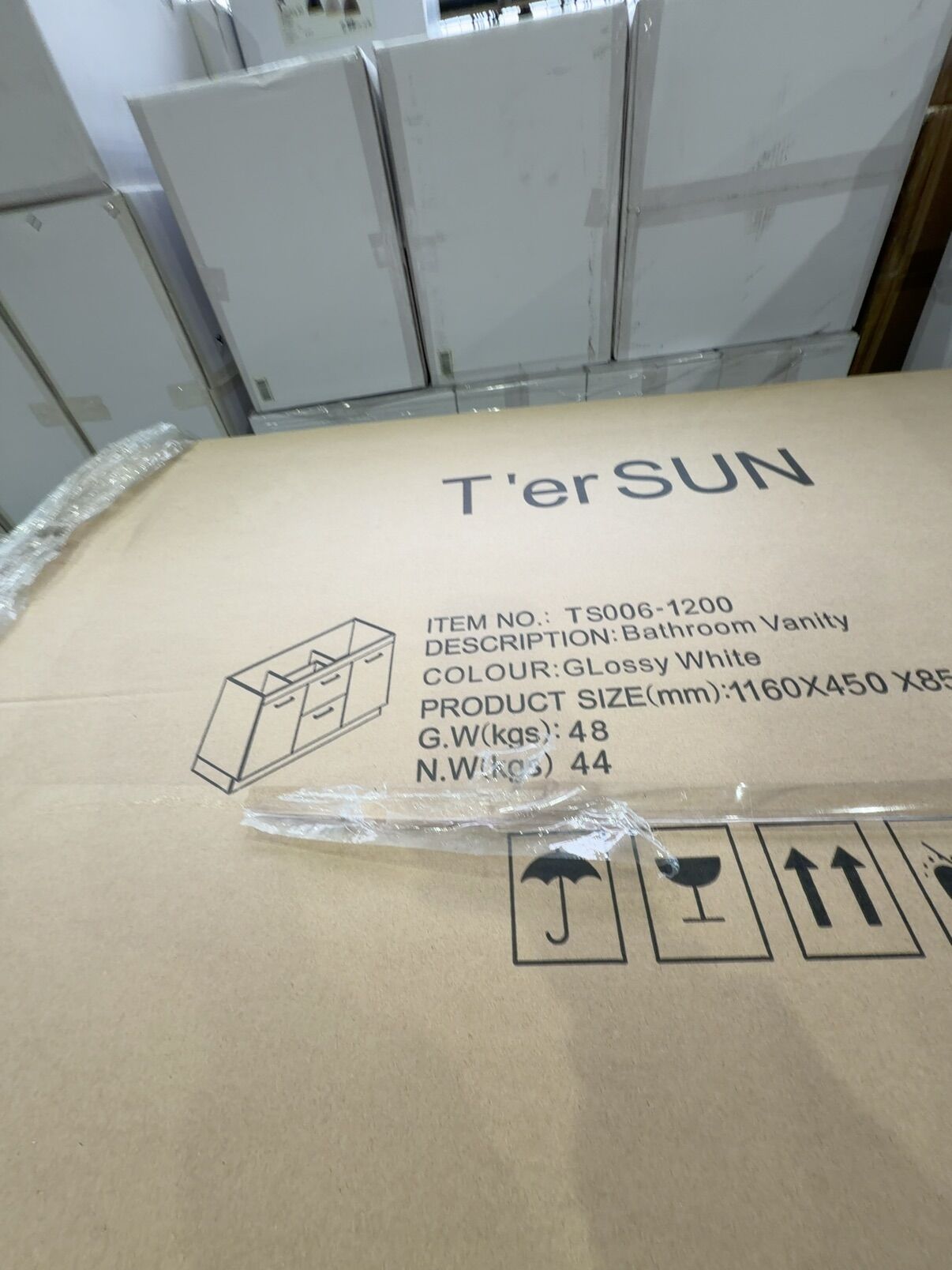 PALLET OF 1200MM VANITY CABINETS ONLY TS006-1200 QTY 11 PALLET OF 1200MM VANITY CABINETS ONLY TS006-1200 QTY 11