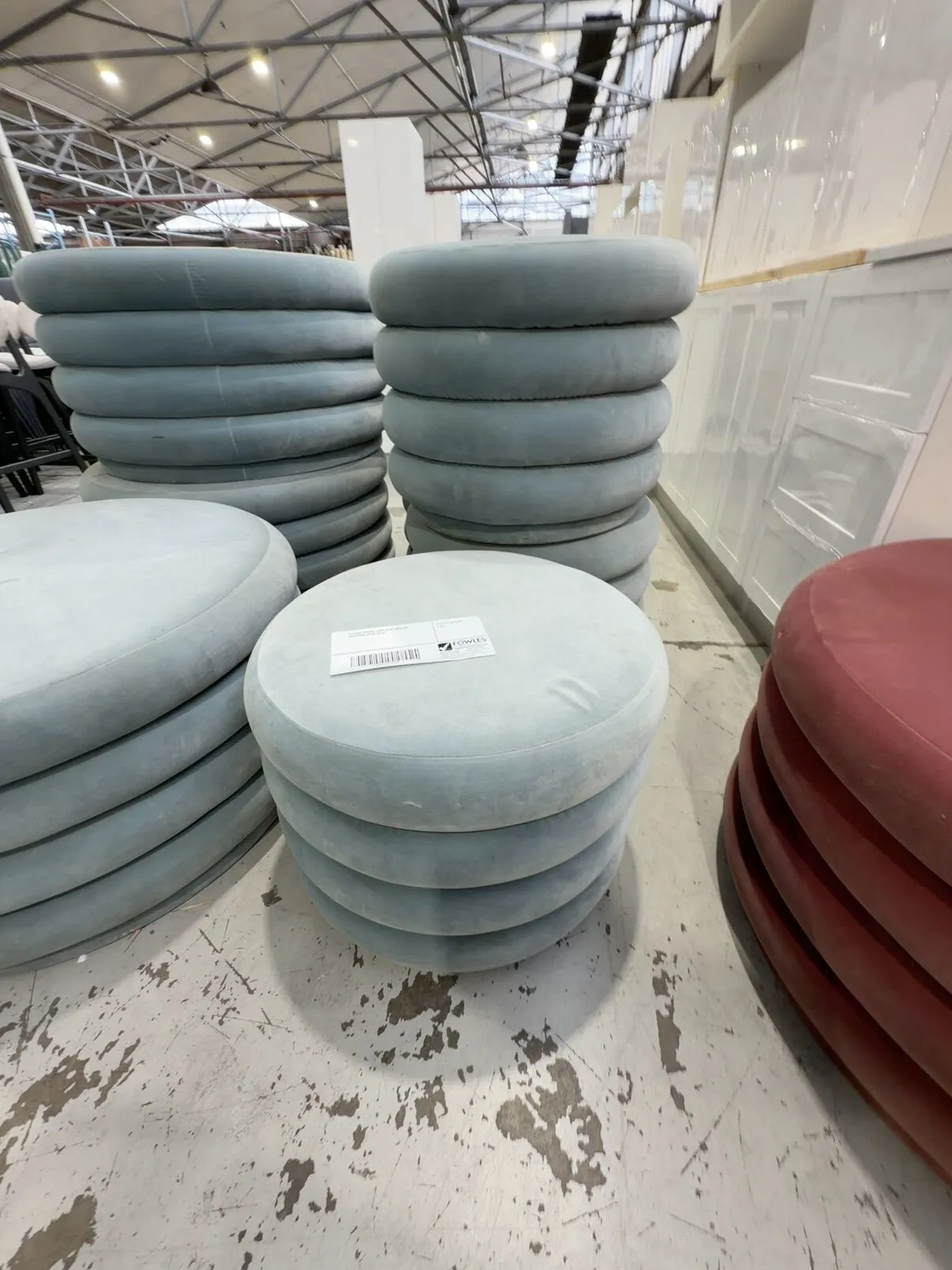 EX HIRE ROUND LIGHT BLUE MEDIUM OTTOMAN, SOLD AS IS EX HIRE ROUND LIGHT BLUE MEDIUM OTTOMAN, SOLD AS IS