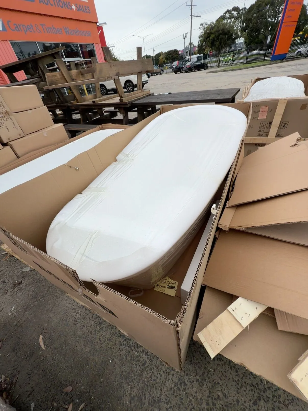 NEW 1800MM WHITE ACRYLIC SLIPPER BATH, TS004-1800 NEW 1800MM WHITE ACRYLIC SLIPPER BATH, TS004-1800