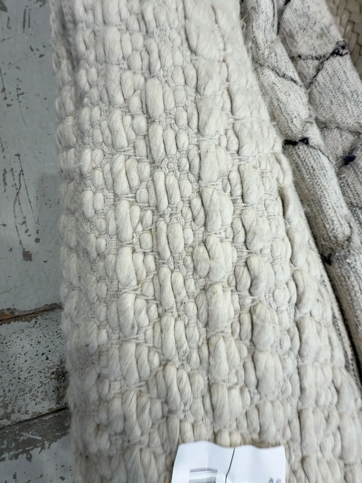 EX STAGING FURNITURE - FLOOR RUG, SOLD AS IS EX STAGING FURNITURE - FLOOR RUG, SOLD AS IS