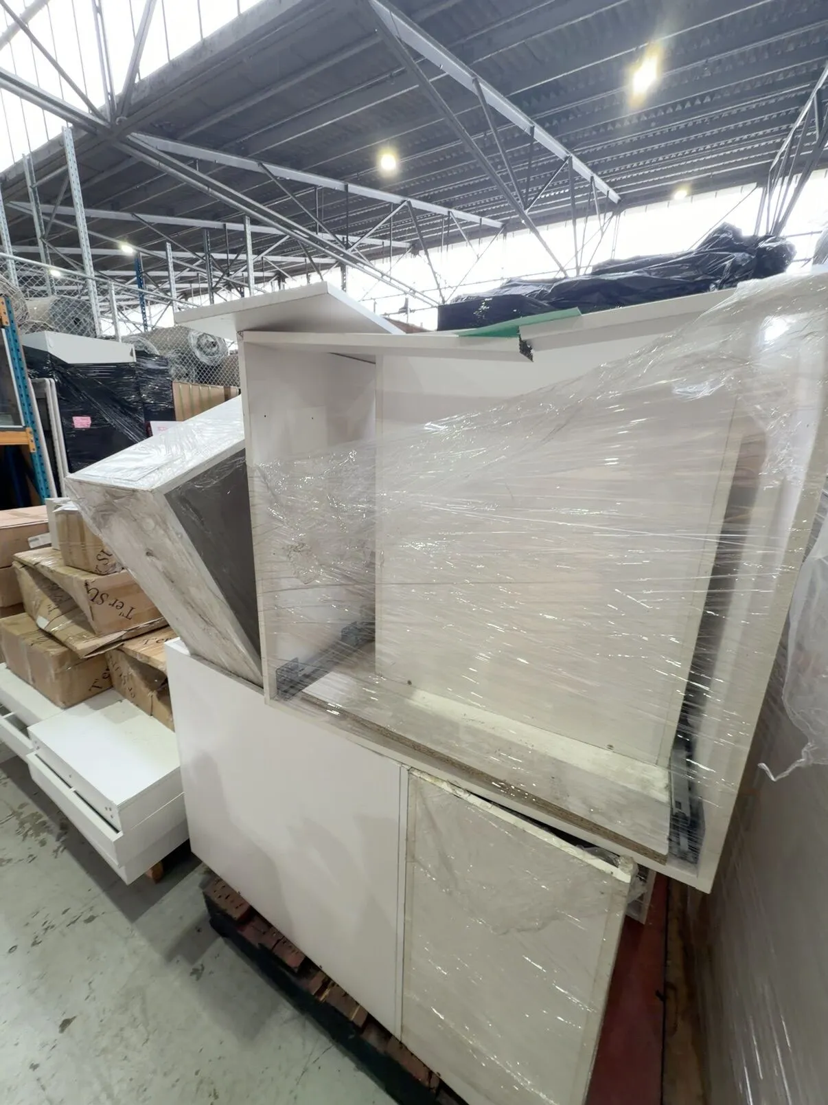 PALLET OF CUSTOM MADE CABINETS, SOLD AS IS PALLET OF CUSTOM MADE CABINETS, SOLD AS IS