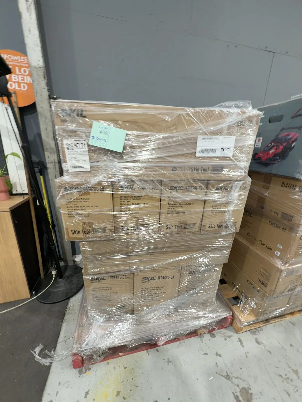 PALLET OF ASSORTED SKIIL POWER TOOLS, A COMBINATION OF SKIN ONLY TOOLS (NO BATTERIES) AND ASSORTED SKIL POWER TOOL KITS WITH BATTERIES, SOLD AS IS PALLET OF ASSORTED SKIIL POWER TOOLS, A COMBINATION OF SKIN ONLY TOOLS (NO BATTERIES) AND ASSORTED SKIL POWER TOOL KITS WITH BATTERIES, SOLD AS IS