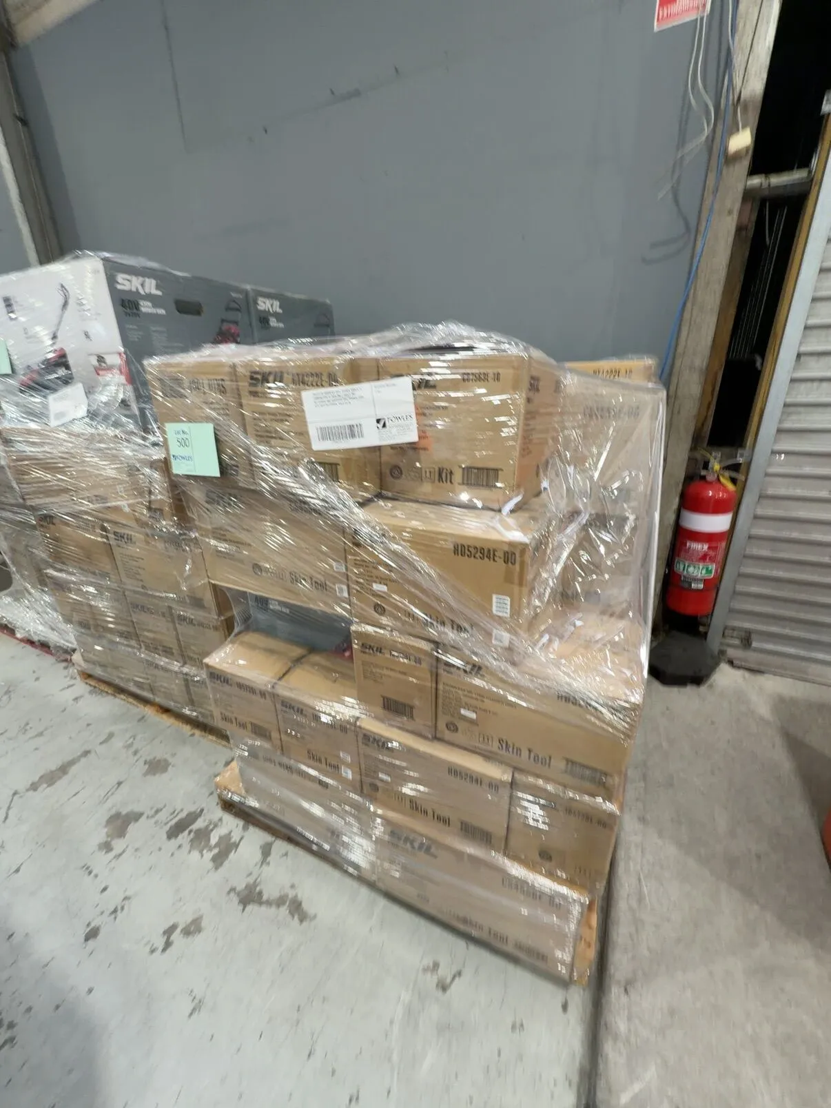 PALLET OF ASSORTED SKIIL POWER TOOLS, A COMBINATION OF SKIN ONLY TOOLS (NO BATTERIES) AND ASSORTED SKIL POWER TOOL KITS WITH BATTERIES, SOLD AS IS PALLET OF ASSORTED SKIIL POWER TOOLS, A COMBINATION OF SKIN ONLY TOOLS (NO BATTERIES) AND ASSORTED SKIL POWER TOOL KITS WITH BATTERIES, SOLD AS IS