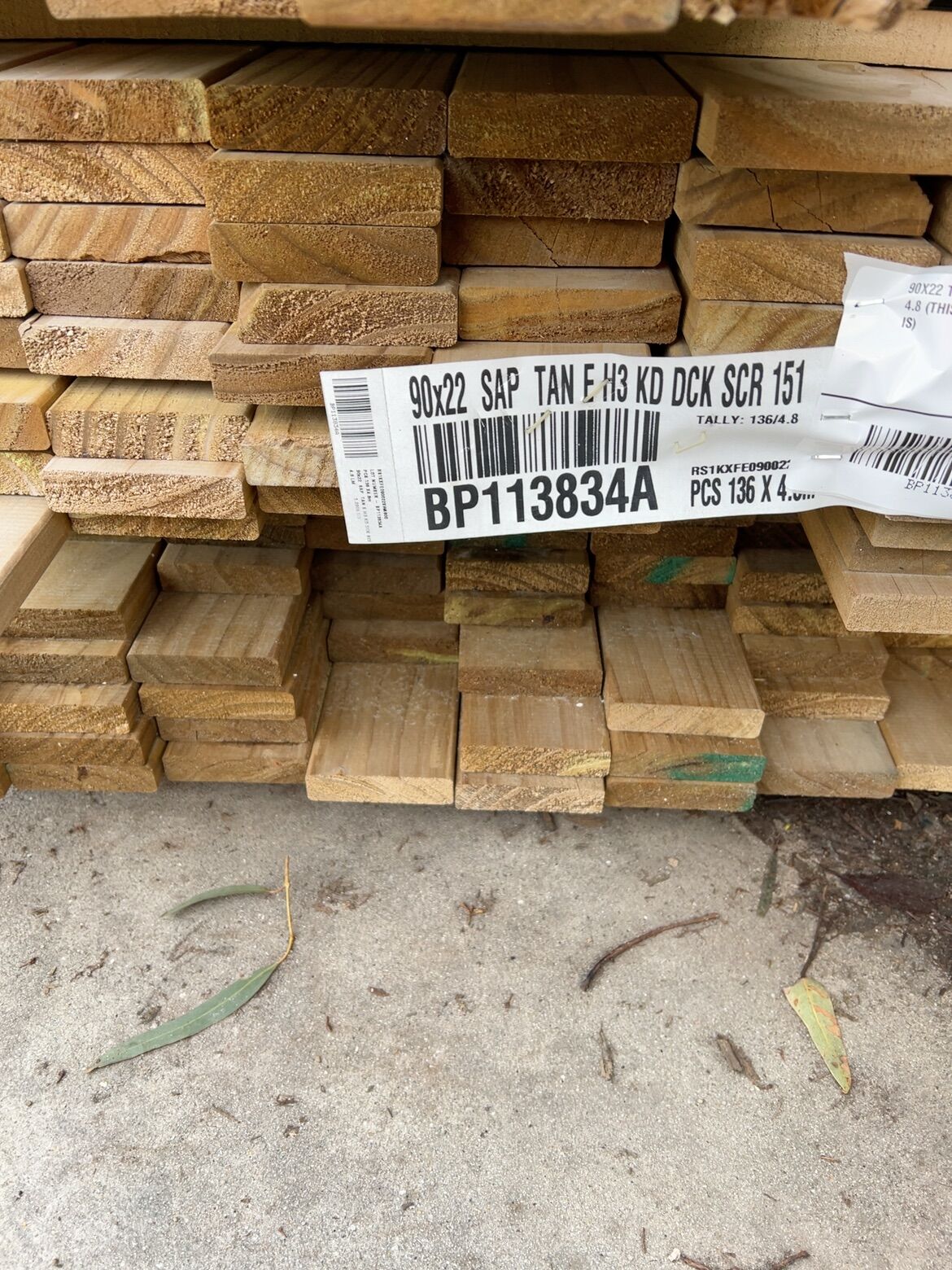 90X22 TAN E H3 TREATED PINE DECKING-136/4.8 (THIS PACK IS AGED STOCK AND SOLD AS IS) 90X22 TAN E H3 TREATED PINE DECKING-136/4.8 (THIS PACK IS AGED STOCK AND SOLD AS IS)