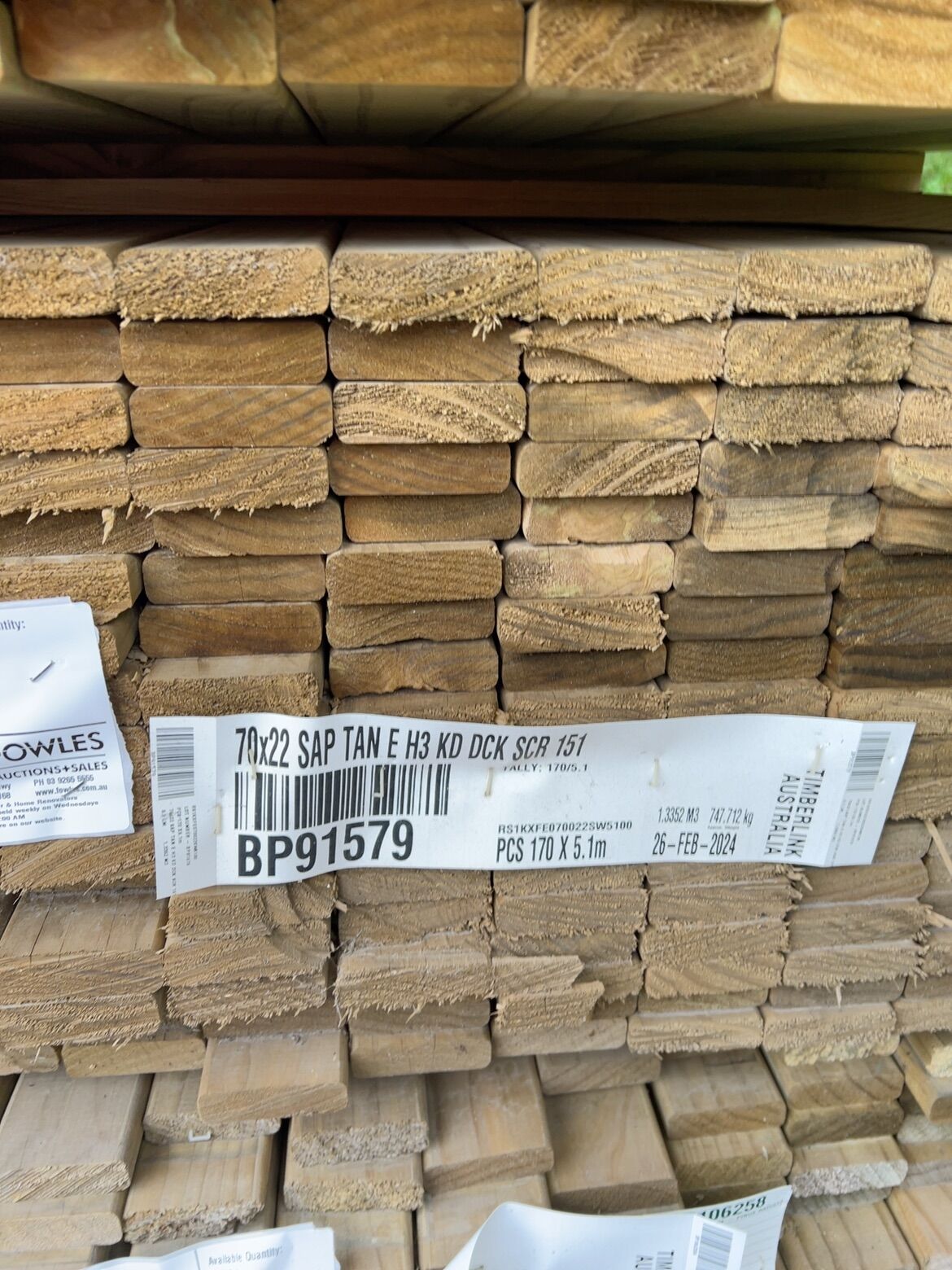 70X22 TAN E H3 TREATED PINE DECKING-170/5.1 (THIS PACK IS AGED STOCK AND SOLD AS IS) 70X22 TAN E H3 TREATED PINE DECKING-170/5.1 (THIS PACK IS AGED STOCK AND SOLD AS IS)