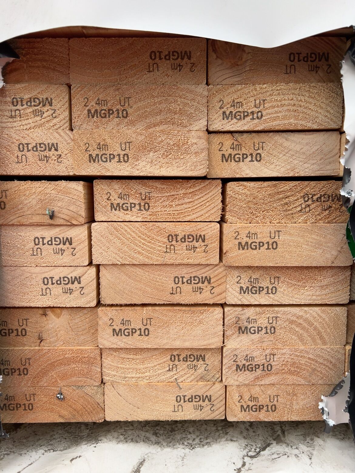 140X45 MGP10 PINE-70/2.4 (THIS PACK IS AGED STOCK AND SOLD AS IS) 140X45 MGP10 PINE-70/2.4 (THIS PACK IS AGED STOCK AND SOLD AS IS)