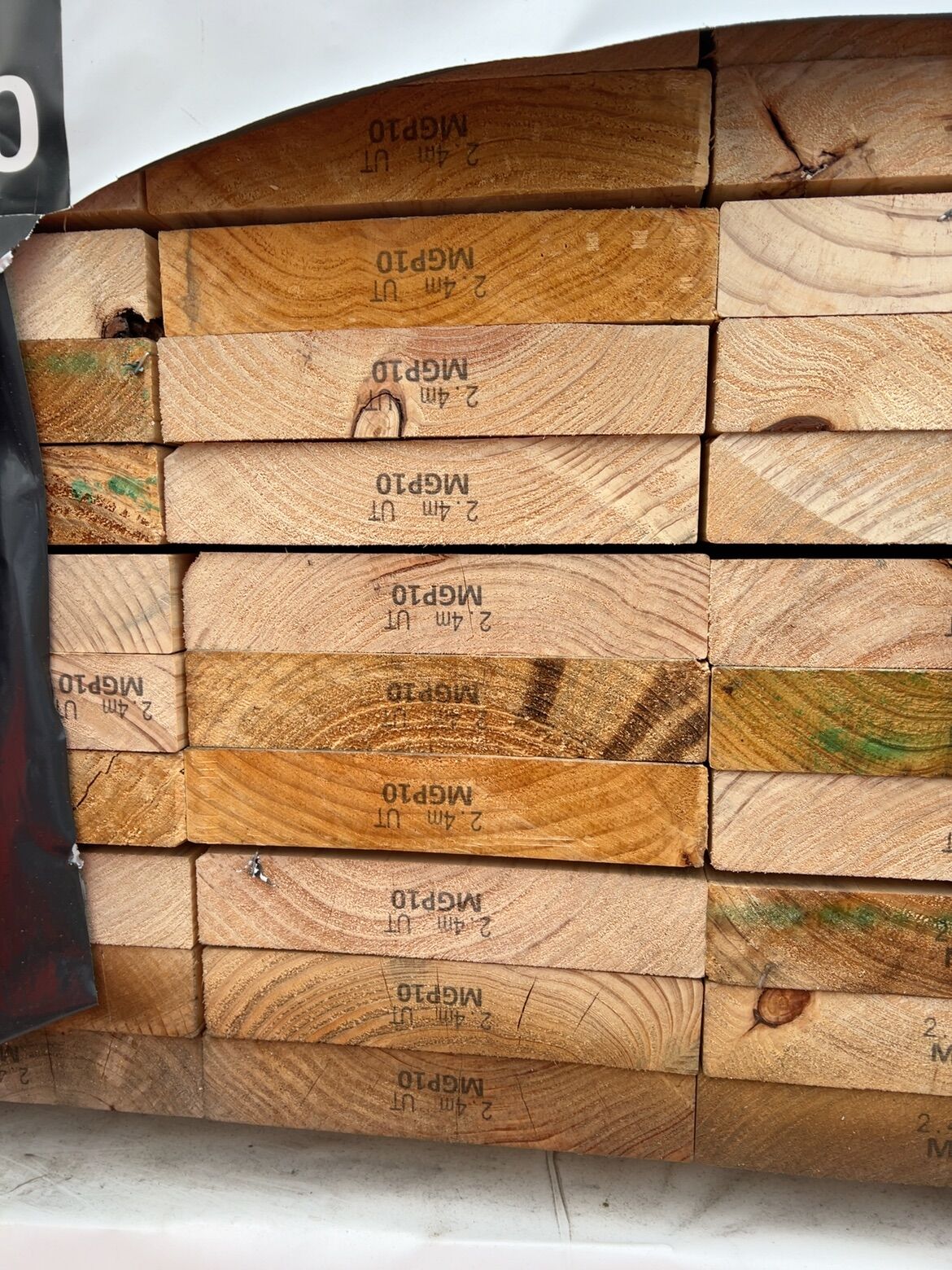 240X45 MGP10 PINE-42/2.4 (THIS PACK IS AGED STOCK AND SOLD AS IS) 240X45 MGP10 PINE-42/2.4 (THIS PACK IS AGED STOCK AND SOLD AS IS)