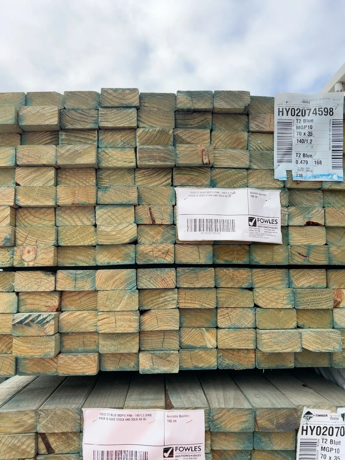 70X35 T2 BLUE MGP10 PINE-140/1.2 (THIS PACK IS AGED STOCK AND SOLD AS IS) 70X35 T2 BLUE MGP10 PINE-140/1.2 (THIS PACK IS AGED STOCK AND SOLD AS IS)