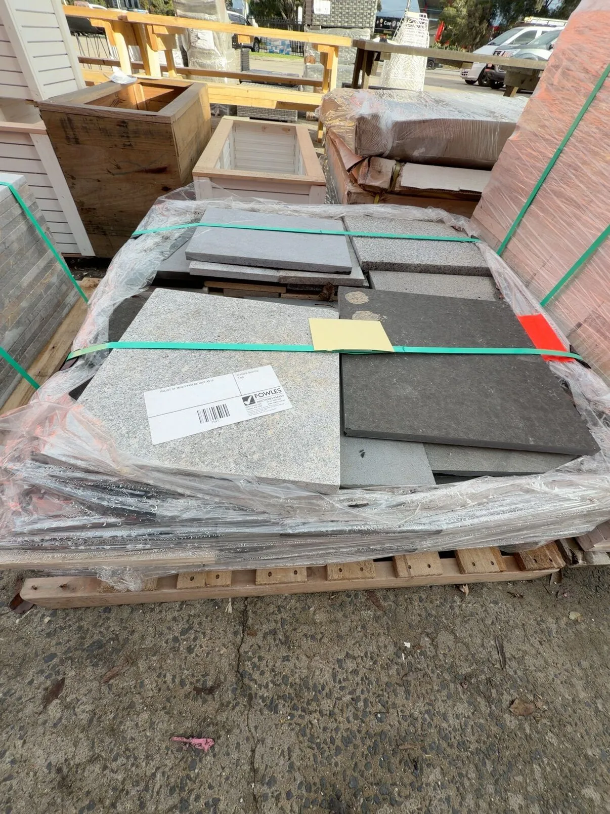PALLET OF MIXED PAVERS SOLD AS IS PALLET OF MIXED PAVERS SOLD AS IS