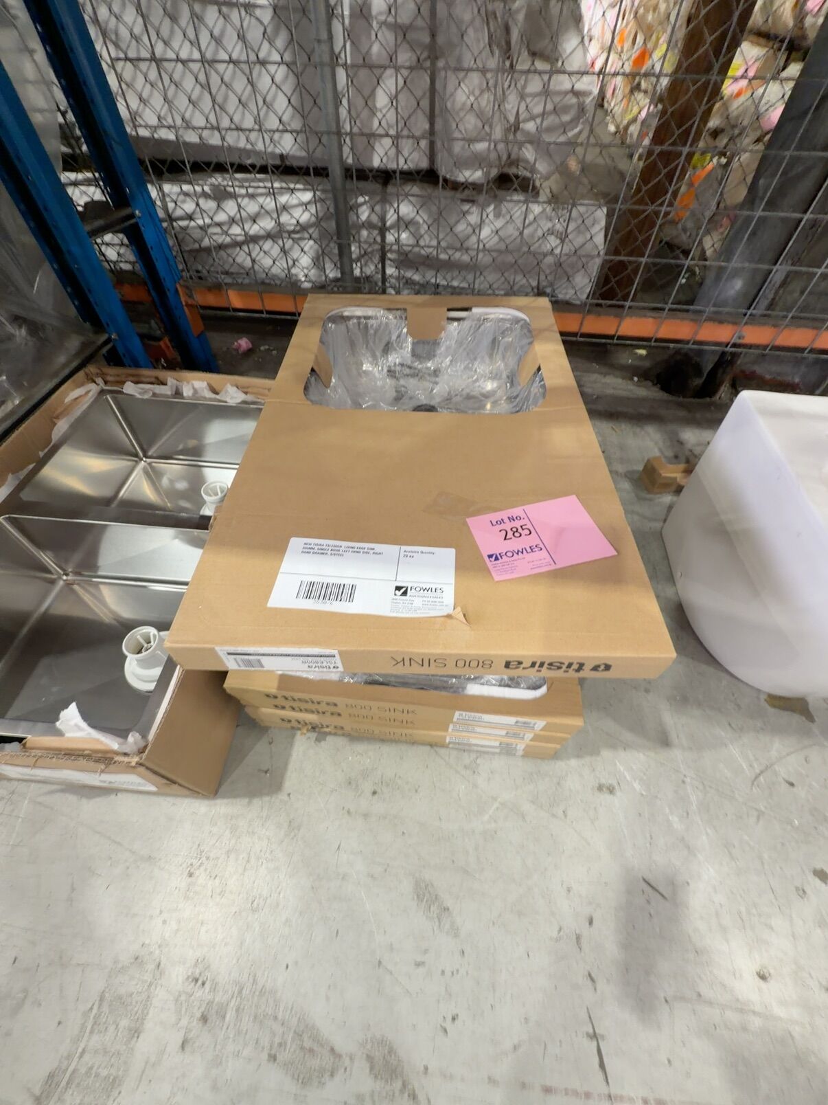 NEW TISIRA TSLE800R LIVING EDGE SINK, 800MM, SINGLE BOWL LEFT HAND SIDE, RIGHT HAND DRAINER, S/STEEL NEW TISIRA TSLE800R LIVING EDGE SINK, 800MM, SINGLE BOWL LEFT HAND SIDE, RIGHT HAND DRAINER, S/STEEL