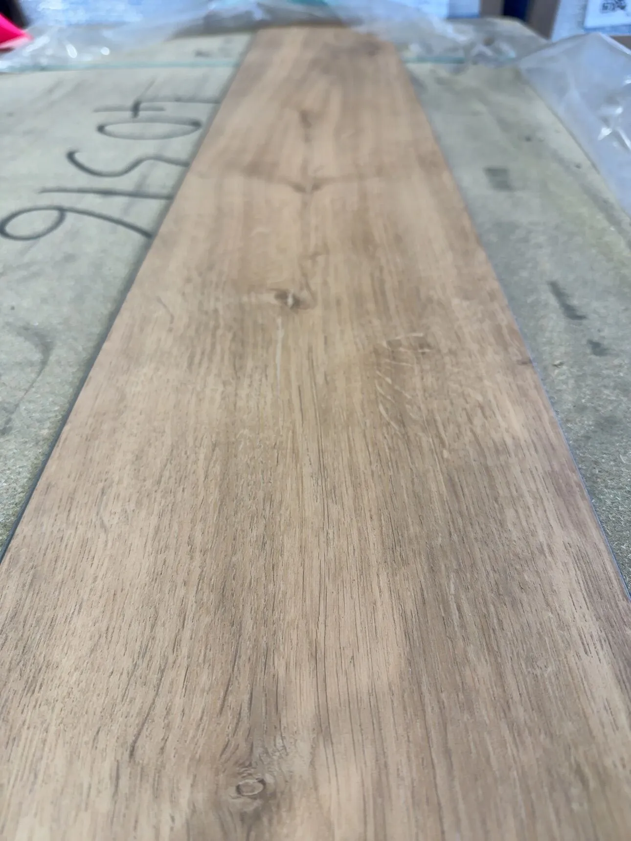 Quick-Step Bloom Elegant Oak Natural (1.873) Quick-Step Bloom Elegant Oak Natural (1.873)
