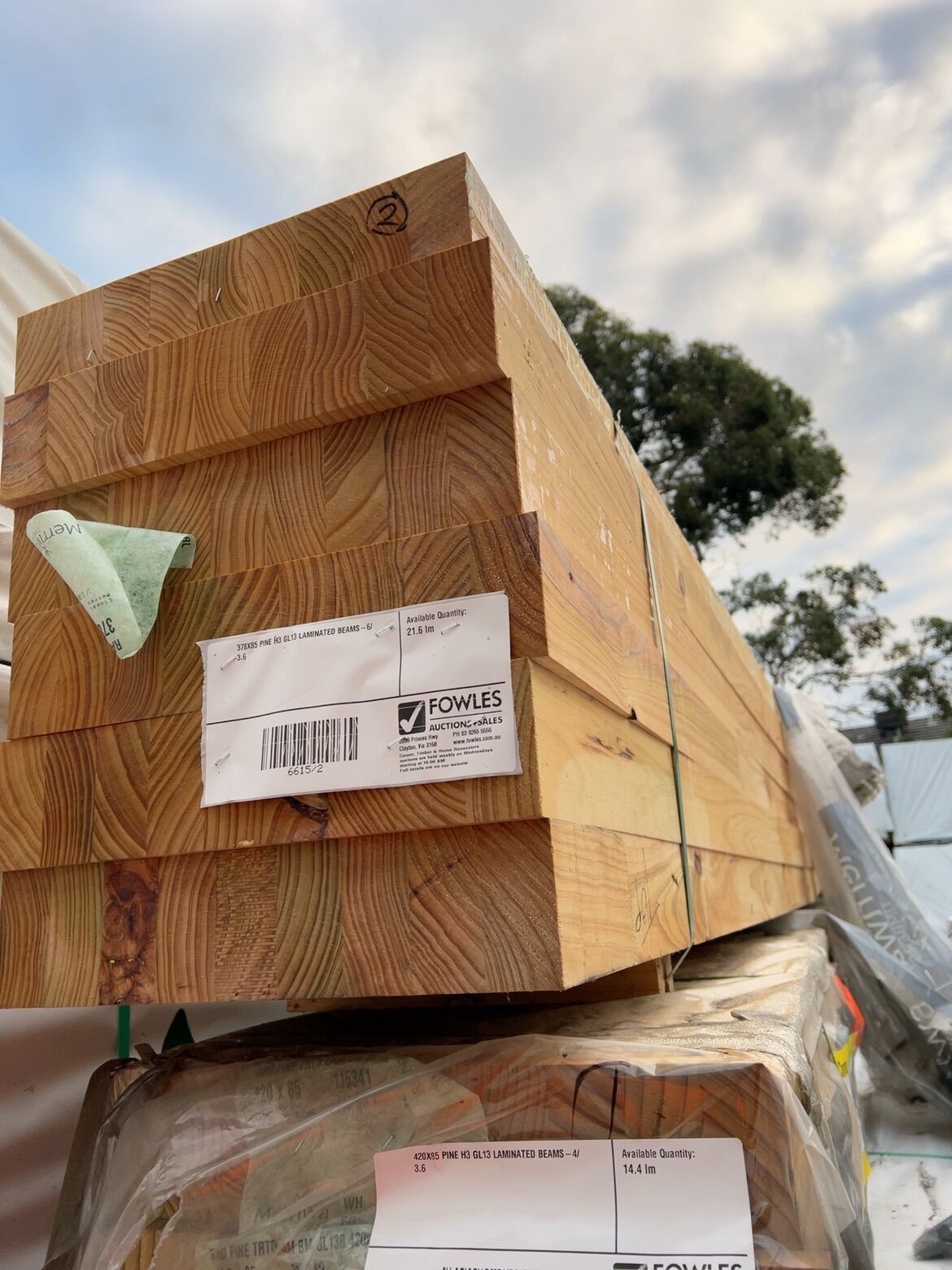 378X85 PINE H3 GL13 LAMINATED BEAMS-6/3.6 378X85 PINE H3 GL13 LAMINATED BEAMS-6/3.6