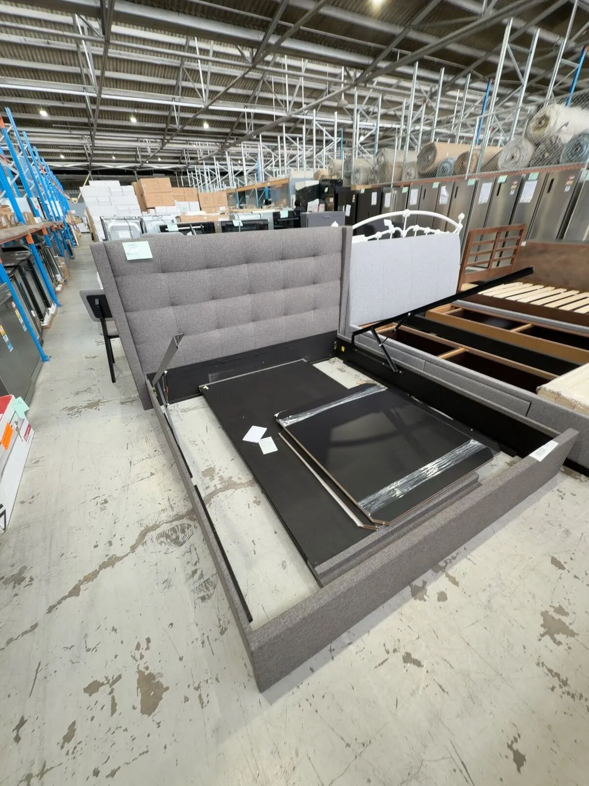 EX DISPLAY HOWARD GREY KING SIZE GASLIFT BEDFRAME, SOLD AS IS EX DISPLAY HOWARD GREY KING SIZE GASLIFT BEDFRAME, SOLD AS IS