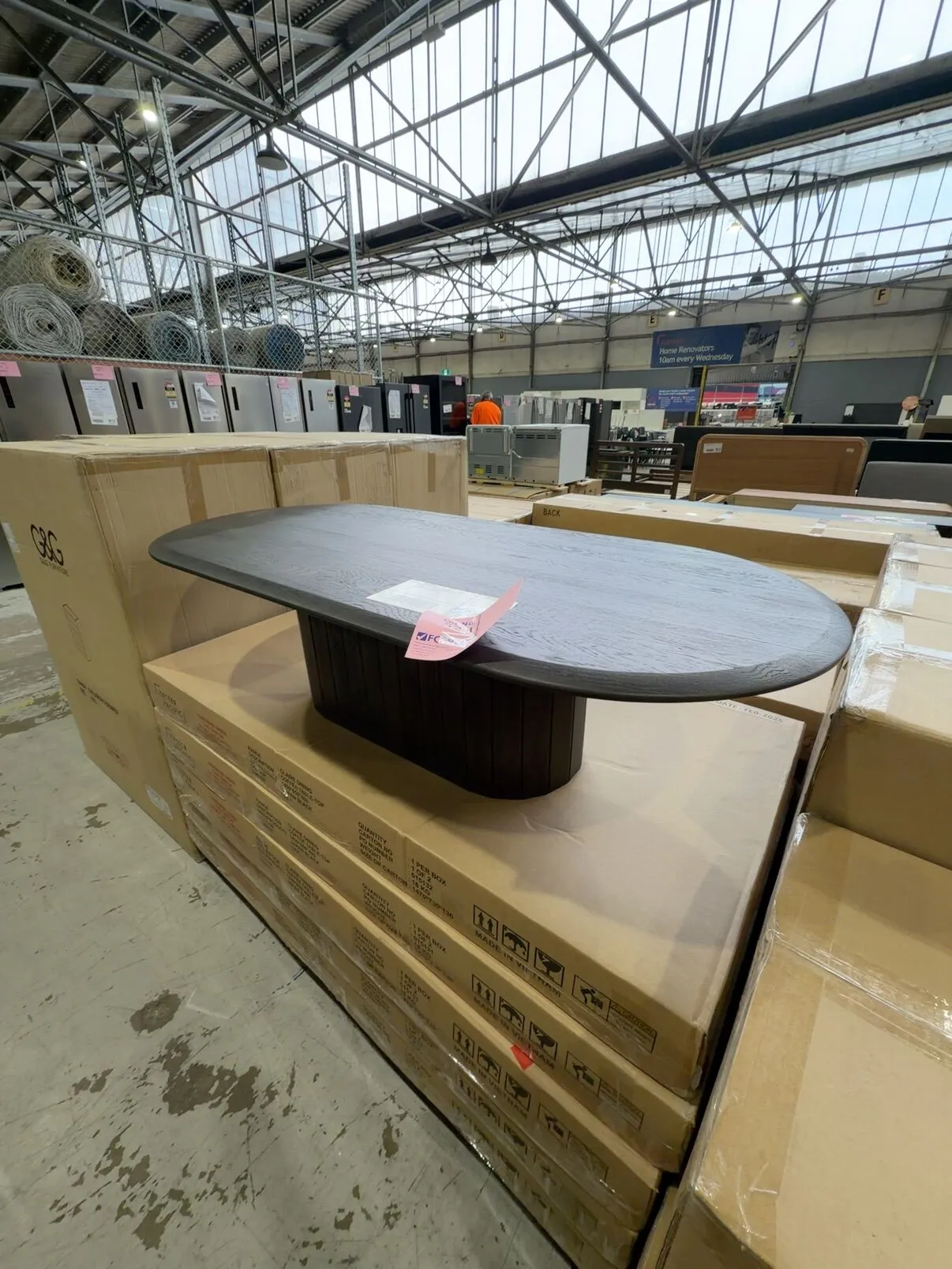 NEW DISCONTINUED FURNITURE - CLAIRE 1400MM OAK JAPAN BLACK COFFEE TABLE WITH CENTRAL PEDESTAL NEW DISCONTINUED FURNITURE - CLAIRE 1400MM OAK JAPAN BLACK COFFEE TABLE WITH CENTRAL PEDESTAL