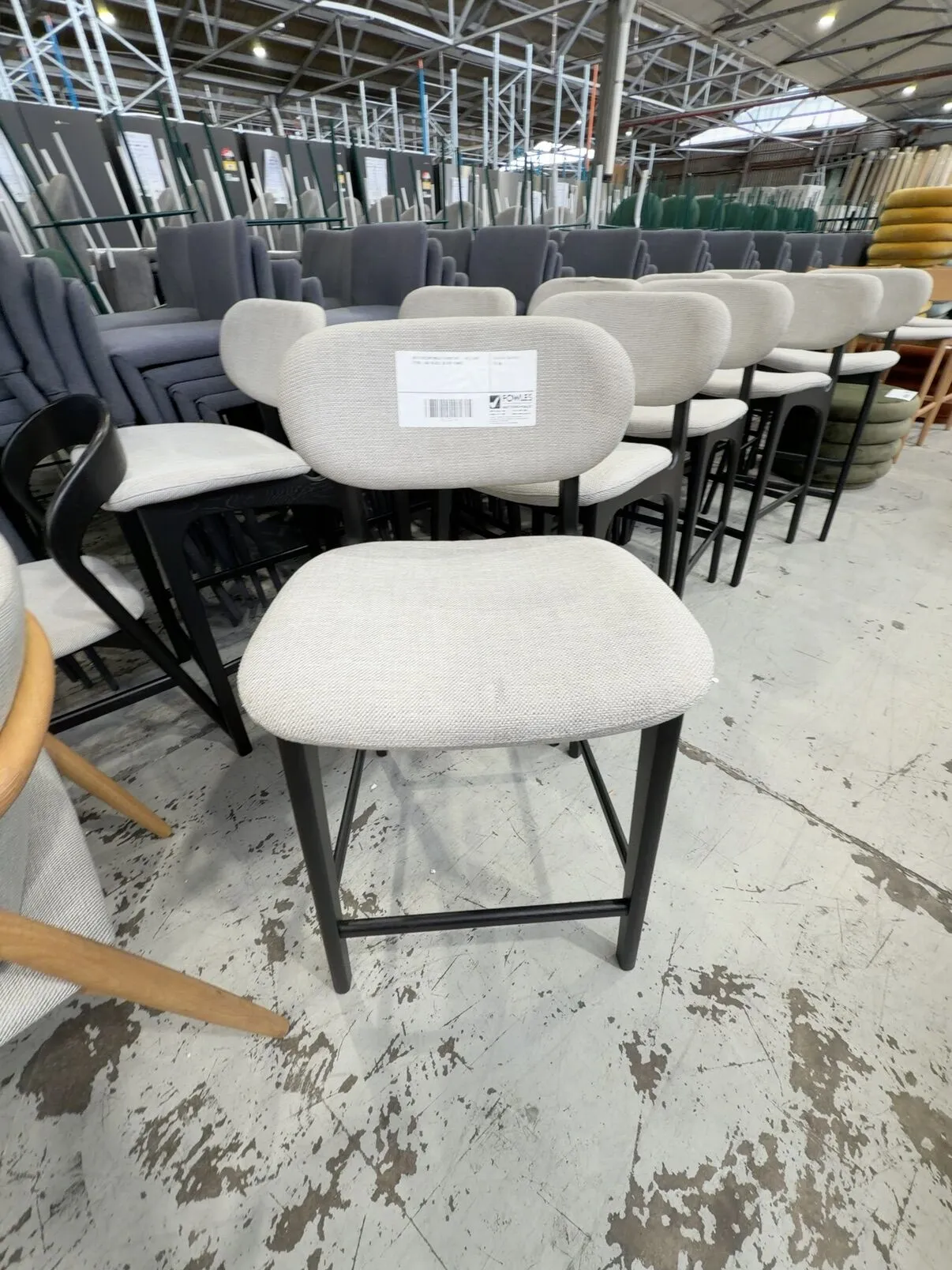 NEW DISCONTINUED FURNITURE - ARLO BAR STOOL, OAK BLACK, SILVER FABRIC NEW DISCONTINUED FURNITURE - ARLO BAR STOOL, OAK BLACK, SILVER FABRIC