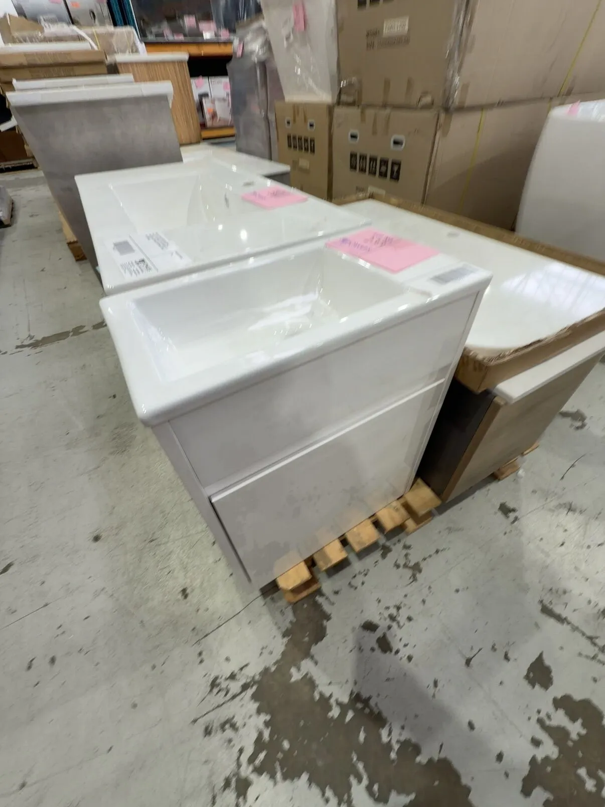 NEW AULIC BRANT 465MM WALL HUNG VANITY WITH GALA CERAMIC TOP CAWH17-465-CT26 NEW AULIC BRANT 465MM WALL HUNG VANITY WITH GALA CERAMIC TOP CAWH17-465-CT26