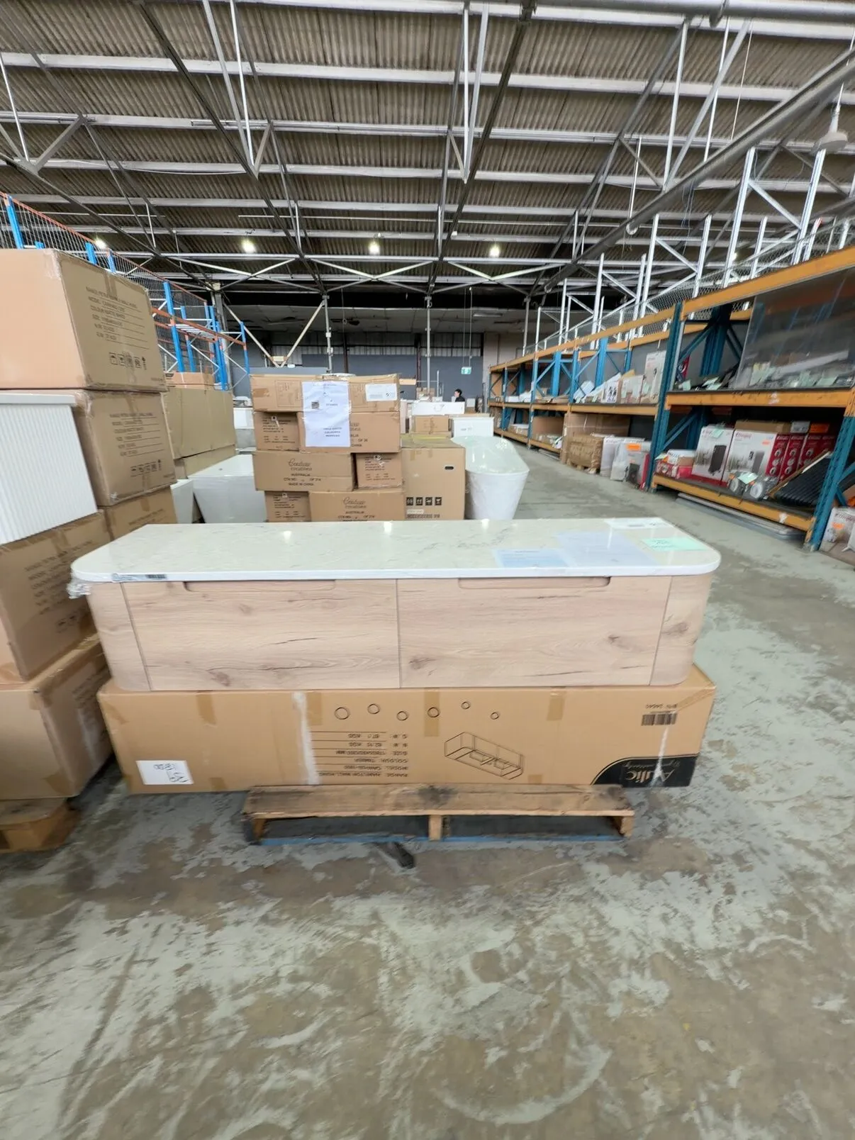 NEW 1800MM AULIC HAMILTON CURVED PLYWOOD WALL HUNG VANITY WITH ALPINE FLAT CURVED STONE BENCH TOP, RRP$3195 CAWH39-1800-ST86FT NEW 1800MM AULIC HAMILTON CURVED PLYWOOD WALL HUNG VANITY WITH ALPINE FLAT CURVED STONE BENCH TOP, RRP$3195 CAWH39-1800-ST86FT