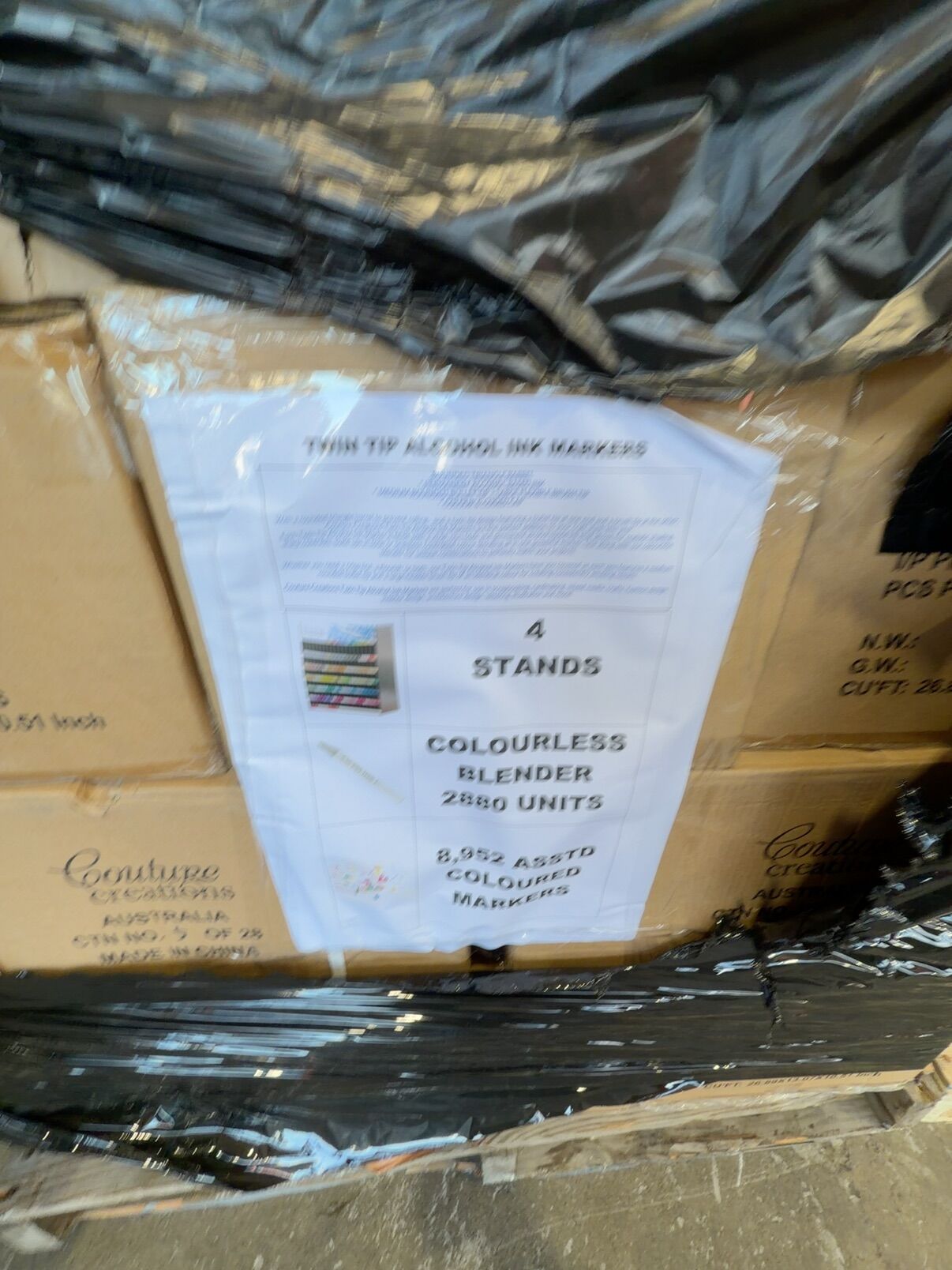 PALLET OF COUTURE CREATIONS CRAFT MARKERS QTY 8952, AND 2880 BLENDERS AND 4 STANDS, SOLD AS IS PALLET OF COUTURE CREATIONS CRAFT MARKERS QTY 8952, AND 2880 BLENDERS AND 4 STANDS, SOLD AS IS