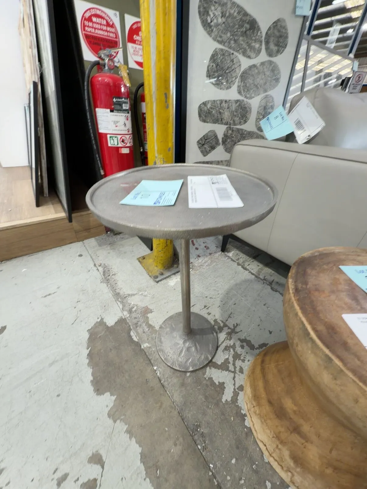 EX DISPLAY HOME FURNITURE - DARK METAL ROUND SIDE TABLE 400MM SOLD AS IS EX DISPLAY HOME FURNITURE - DARK METAL ROUND SIDE TABLE 400MM SOLD AS IS