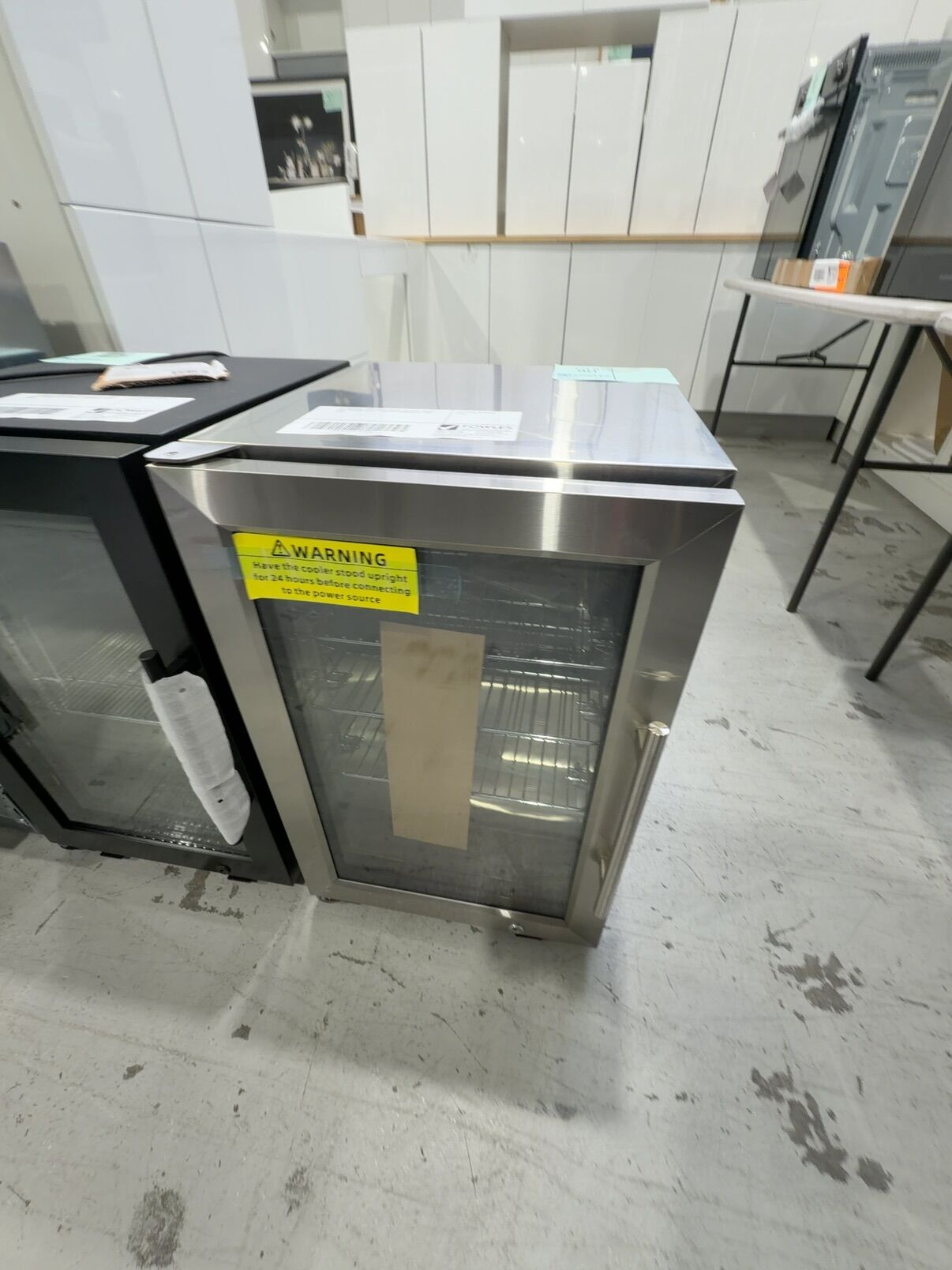 EX DISPLAY CROSSRAY BLACK 63LITRE SMALL BAR FRIDGE WITH 3 MONTH WARRANTY RRP$959 EX DISPLAY CROSSRAY BLACK 63LITRE SMALL BAR FRIDGE WITH 3 MONTH WARRANTY RRP$959