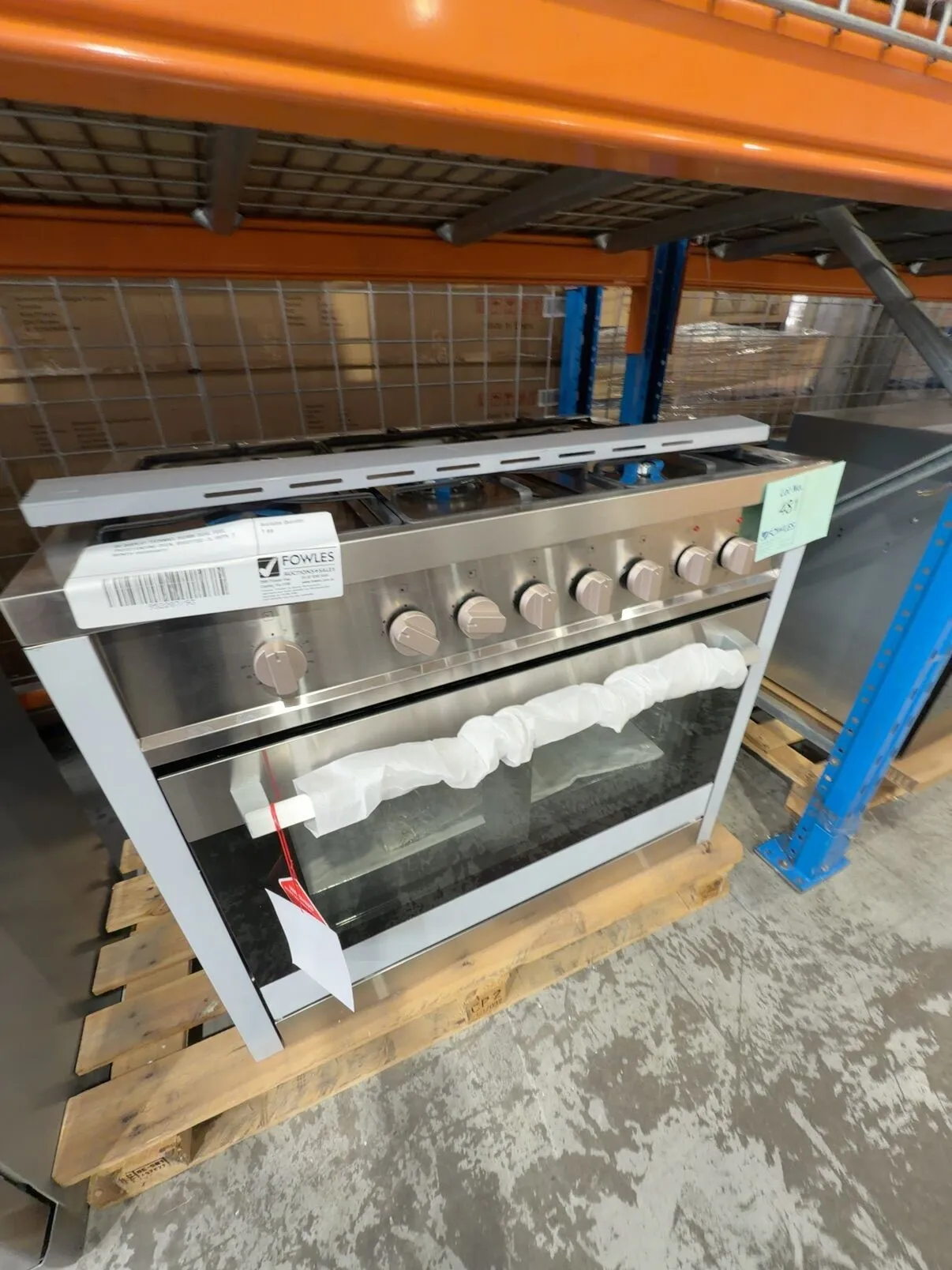 EX DISPLAY TECHNIKA 900MM DUAL FUEL FREESTANDING OVEN, B9GEFTSS-5, WITH 3 MONTH WARRANTY EX DISPLAY TECHNIKA 900MM DUAL FUEL FREESTANDING OVEN, B9GEFTSS-5, WITH 3 MONTH WARRANTY
