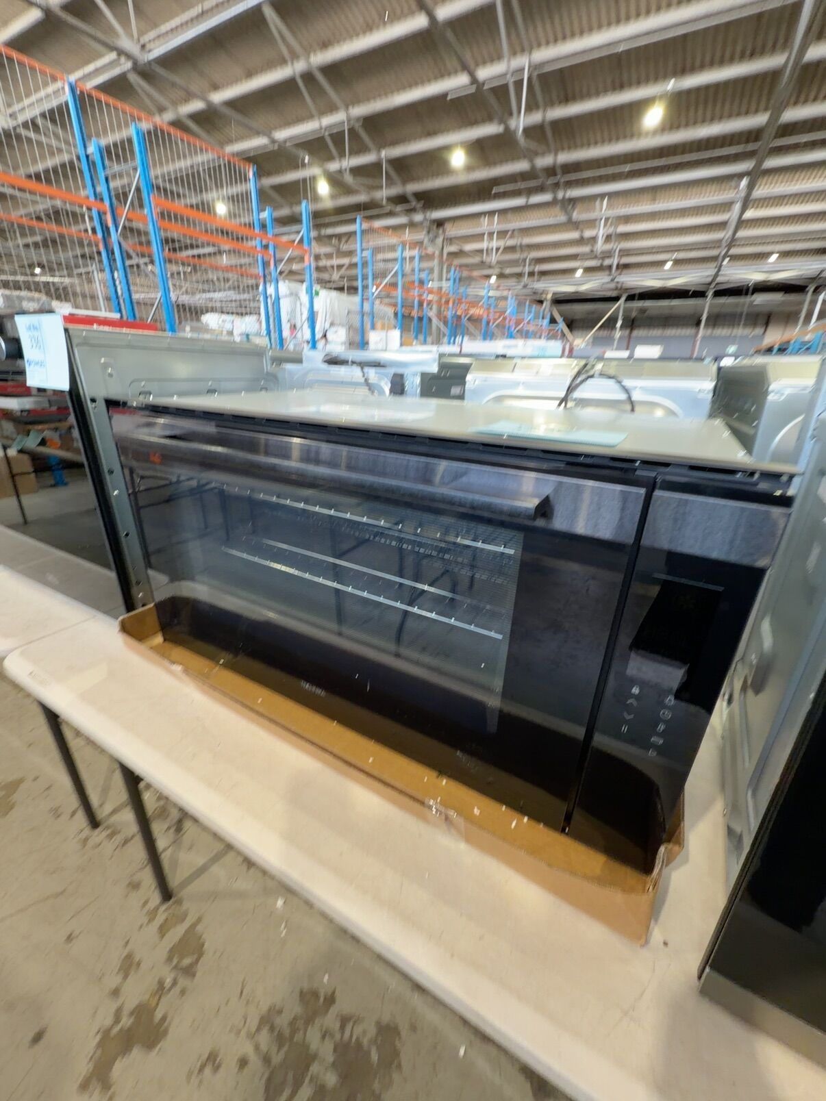 EX DISPLAY TECHNIKA TTDT910-6, 900MM DARK S/STEEL ELECTRIC OVEN WITH 10 FUNCTIONS, 3 MONTH WARRANTY EX DISPLAY TECHNIKA TTDT910-6, 900MM DARK S/STEEL ELECTRIC OVEN WITH 10 FUNCTIONS, 3 MONTH WARRANTY