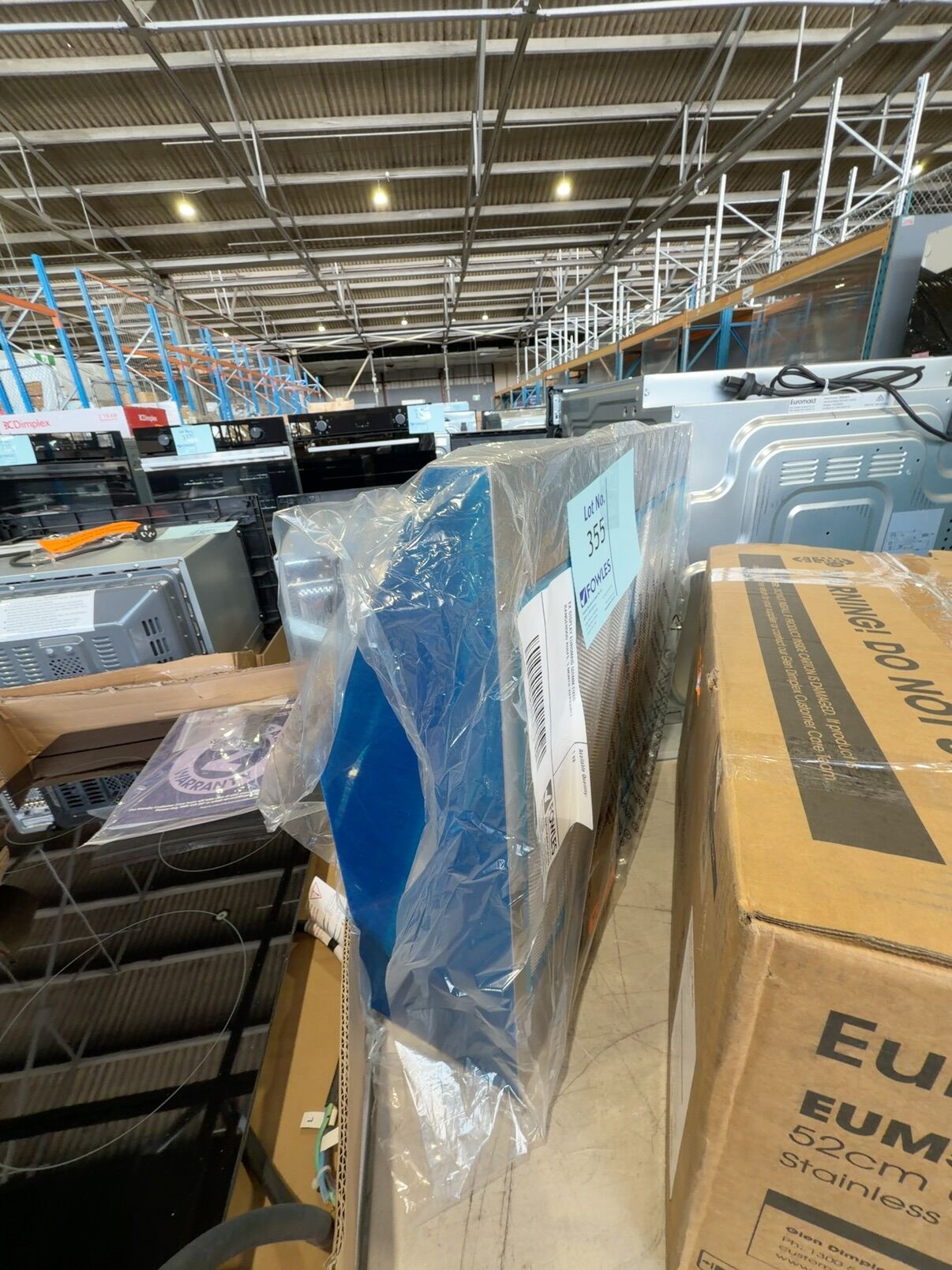 EX DISPLAY EUROMAID 600MM FIXED RANGEHOOD R60FS, 3 MONTH WARRANTY EX DISPLAY EUROMAID 600MM FIXED RANGEHOOD R60FS, 3 MONTH WARRANTY